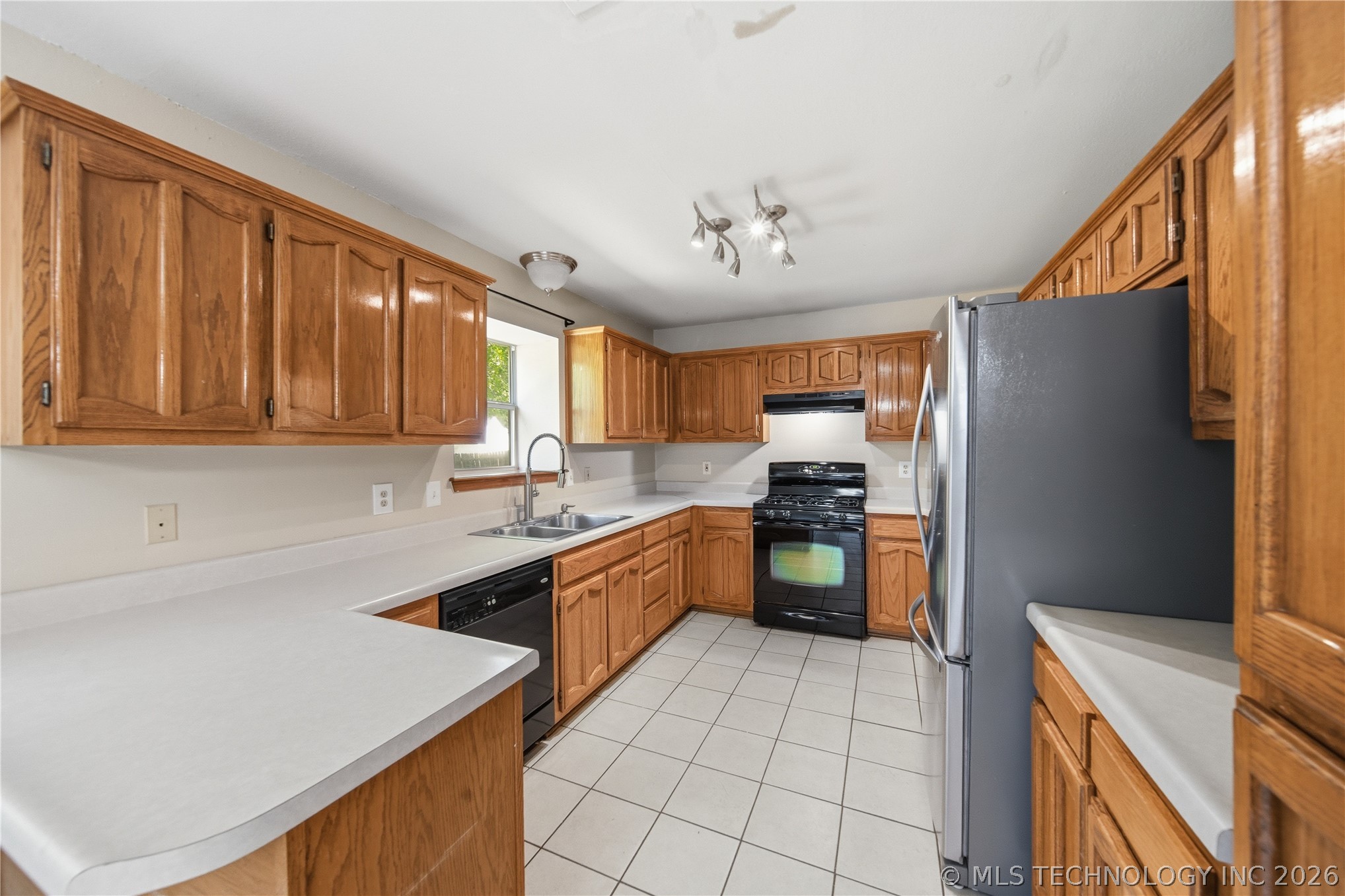 1509 N 26th Place Broken Arrow OK 74014