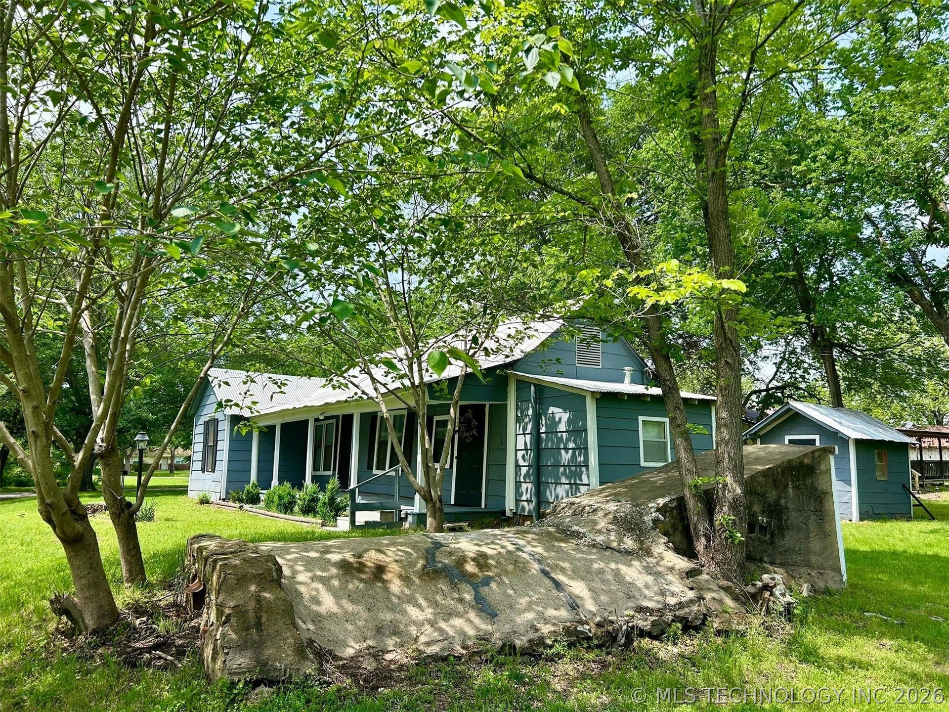 408 S Clark Street Coalgate OK 74538