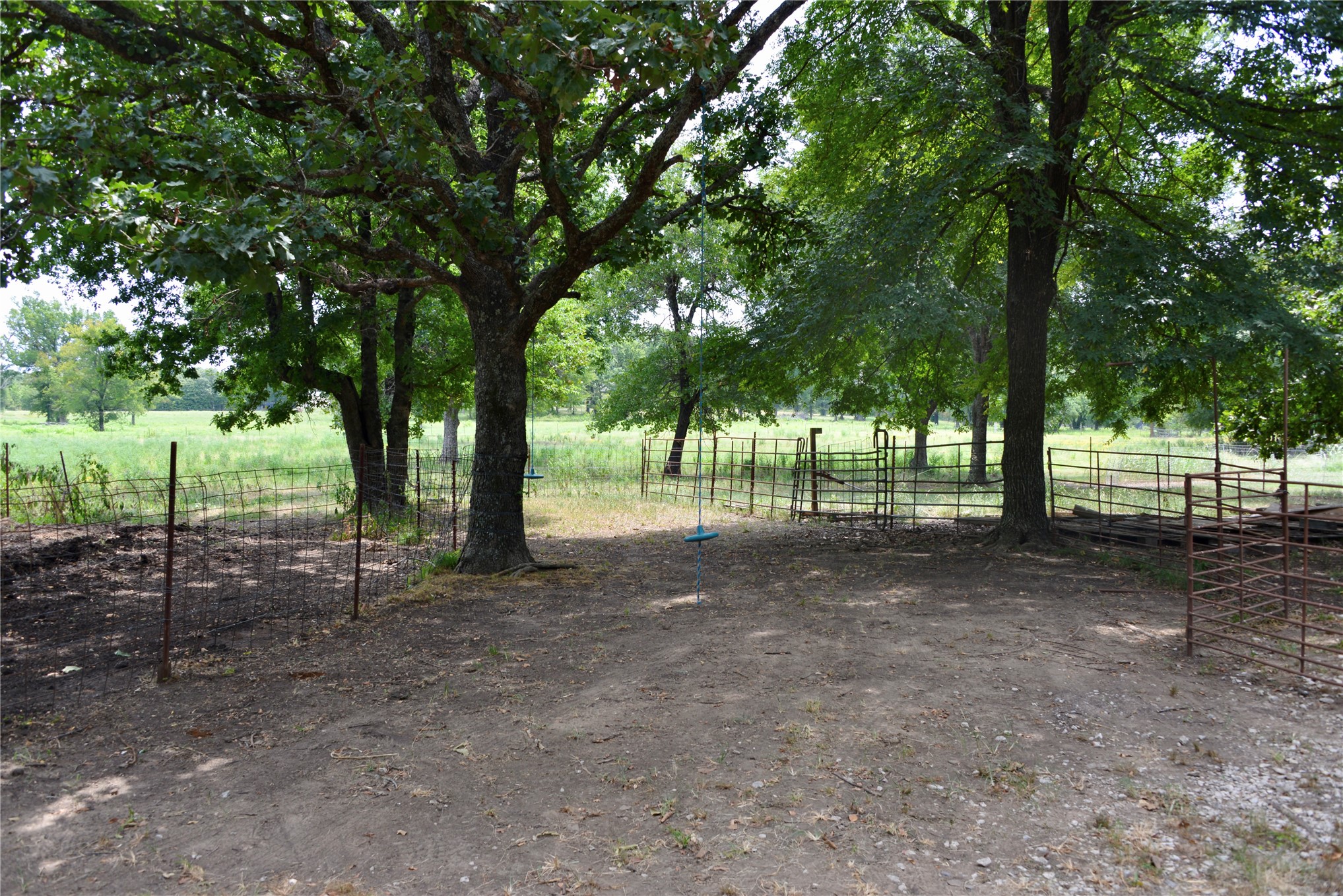 2330 S Bixby Road Mounds OK 74047