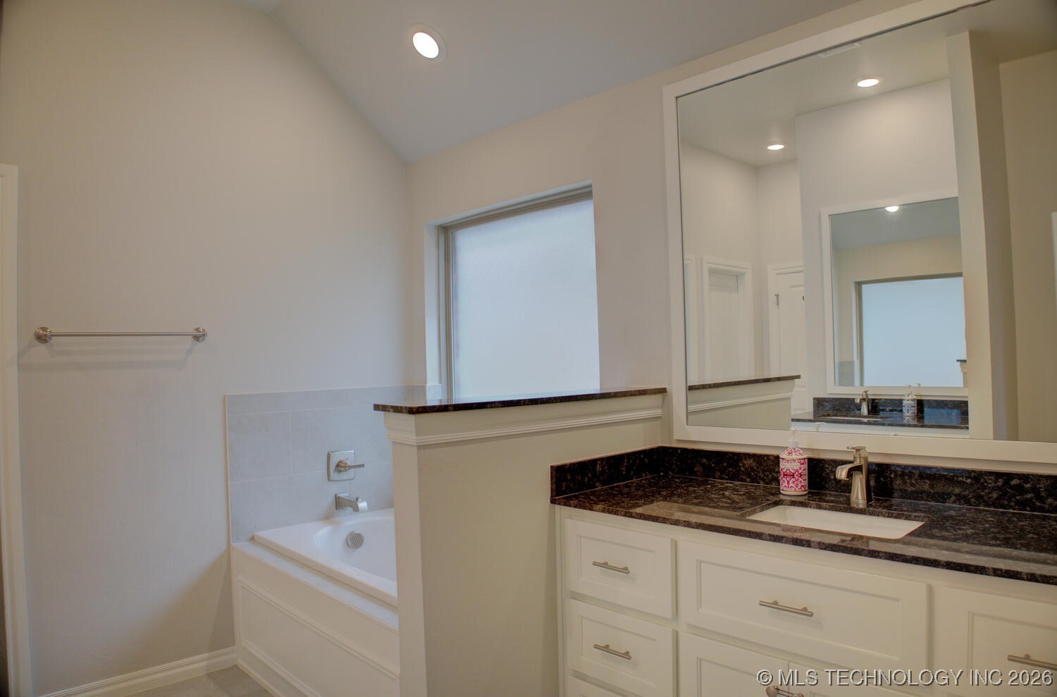 2904 S 8th Street Broken Arrow OK 74012