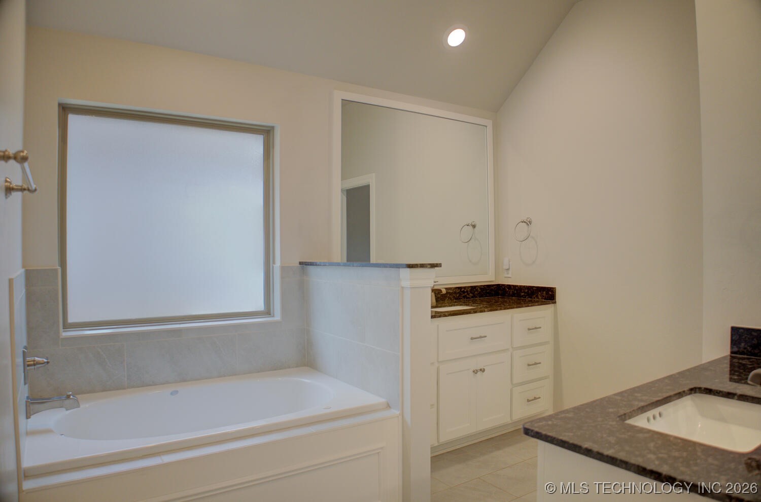2904 S 8th Street Broken Arrow OK 74012