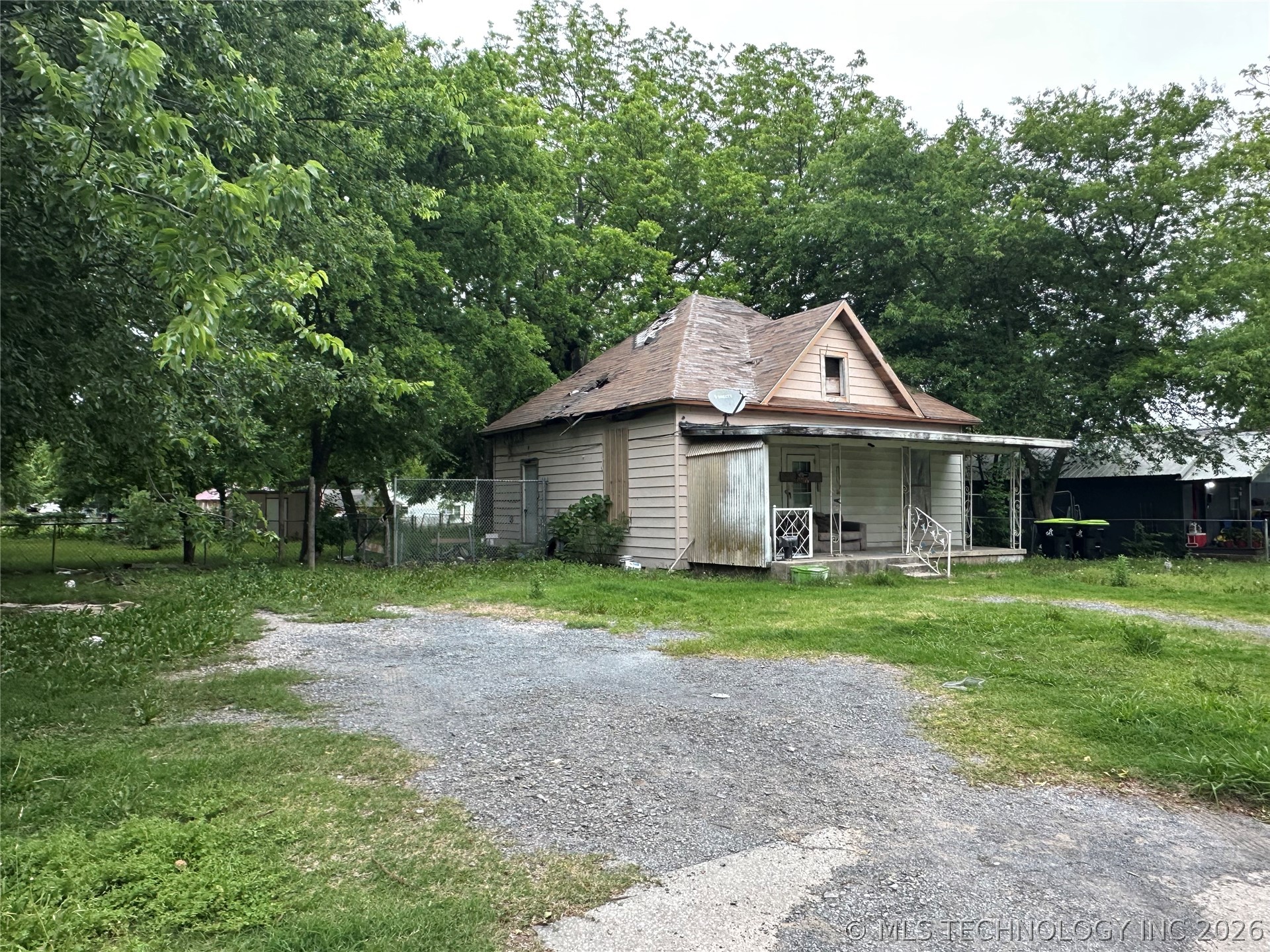 614 W 4th Ada OK 74820