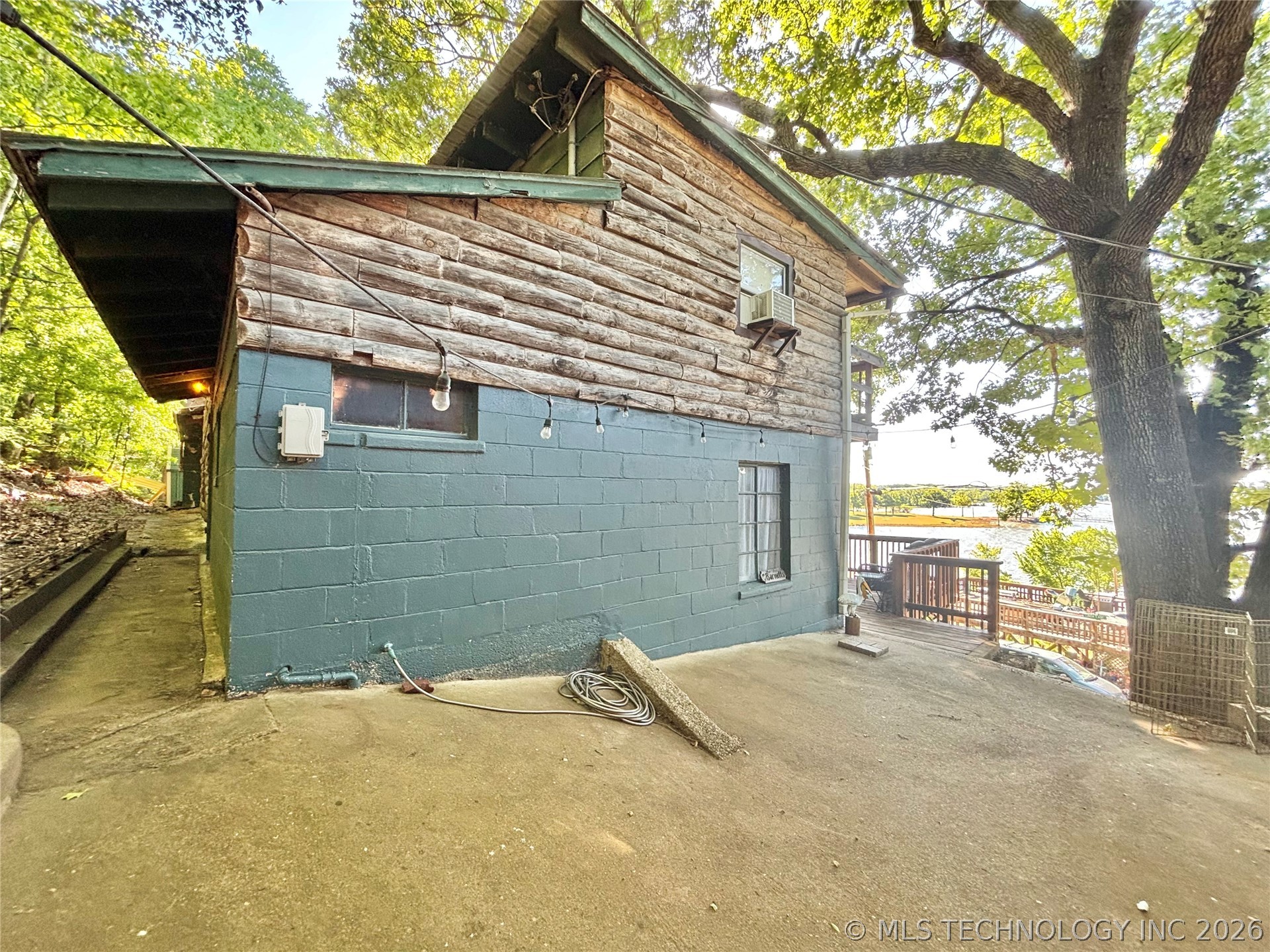 63730 E 240 Road Wyandotte OK 74370