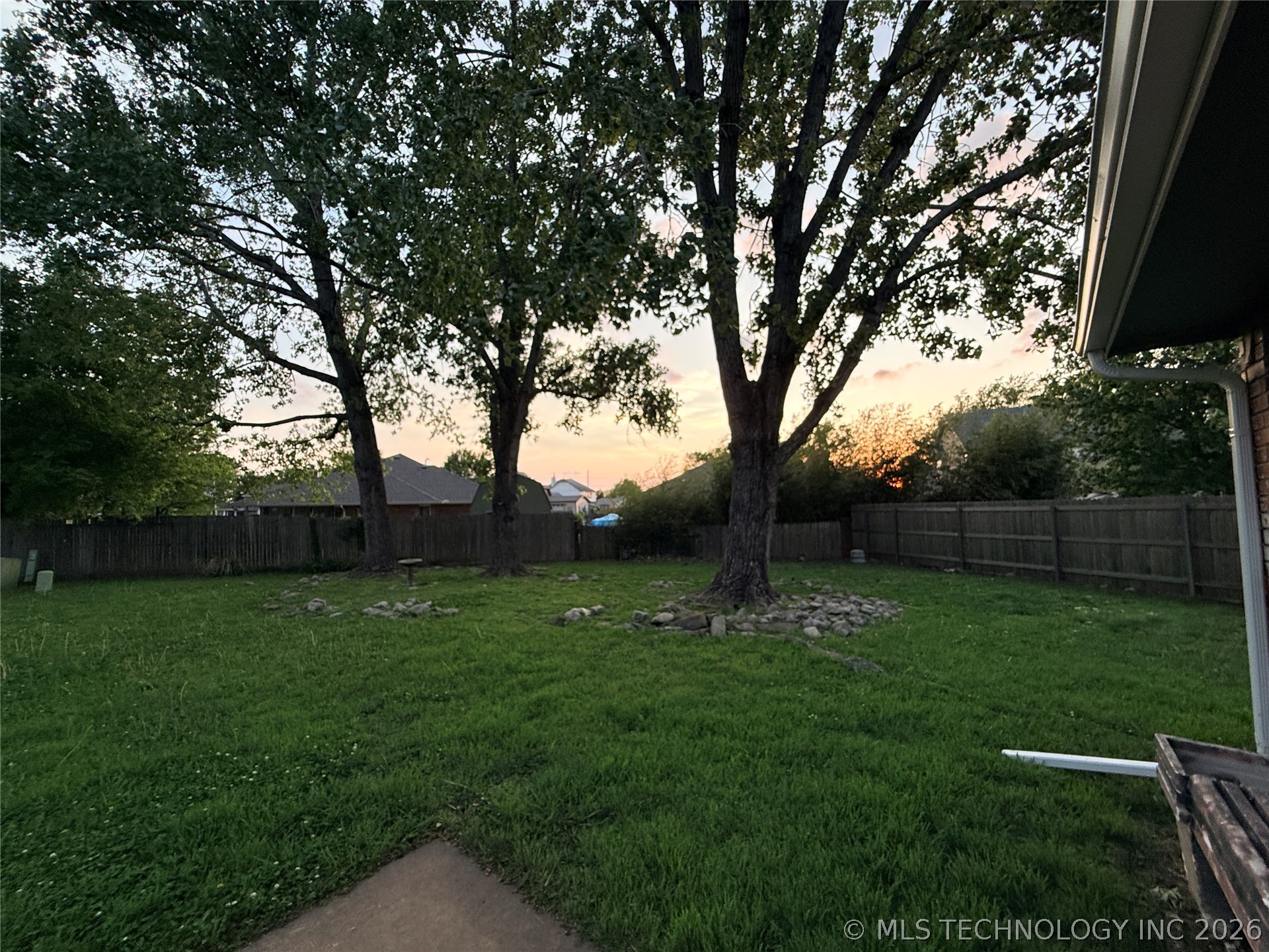 13010 E 77th Court Owasso OK 74055