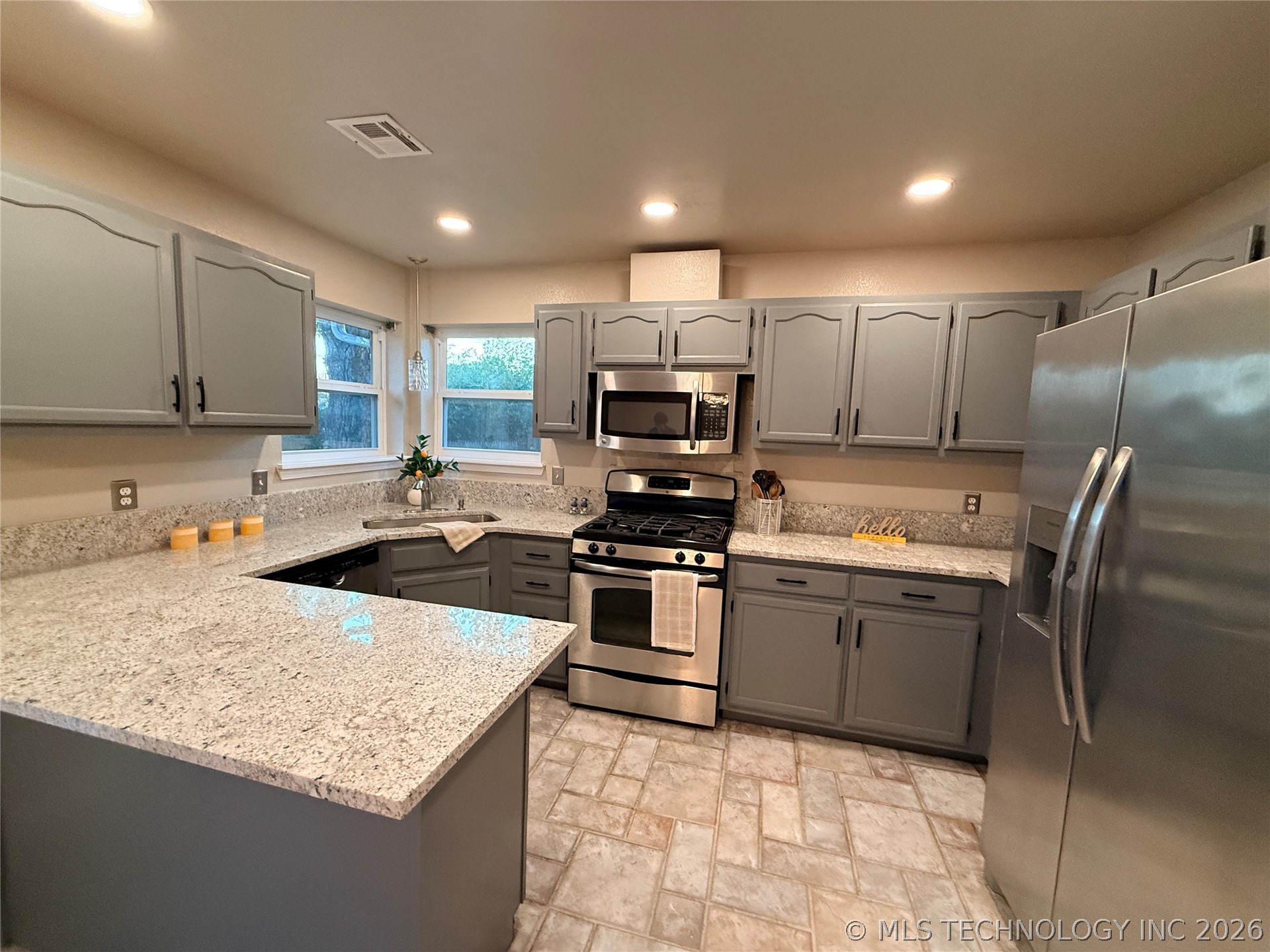 13010 E 77th Court Owasso OK 74055