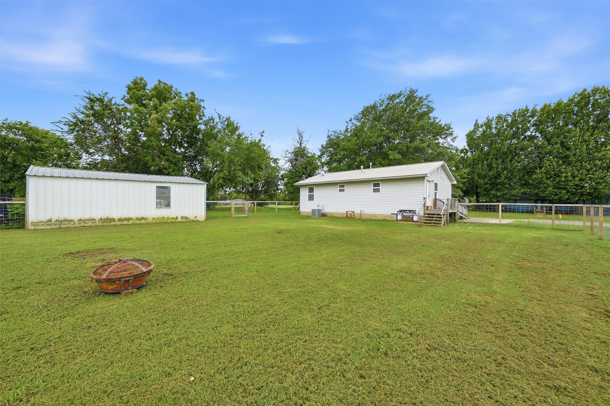 406 N Main Street Hendrix OK 74741