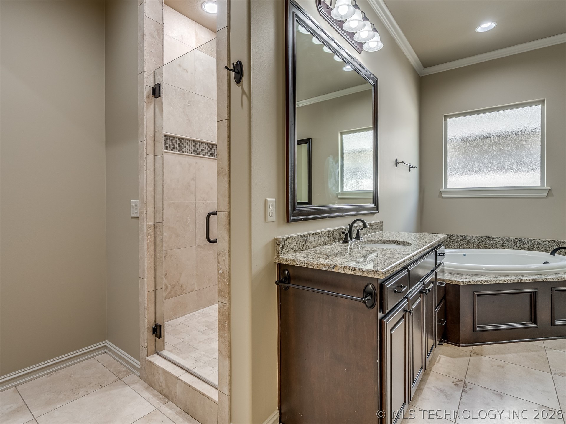 5902 E 110th Place Tulsa OK 74137