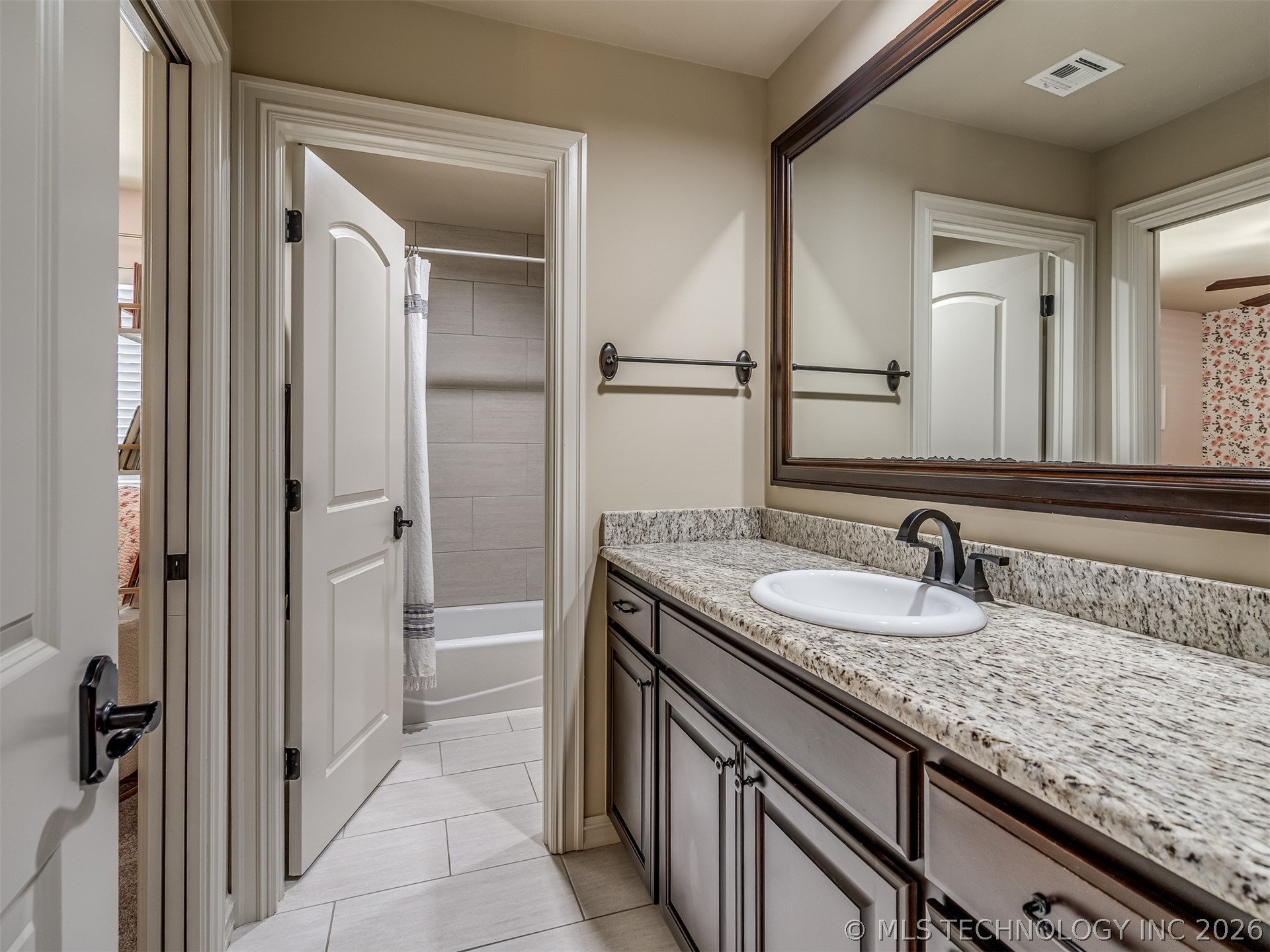 5902 E 110th Place Tulsa OK 74137