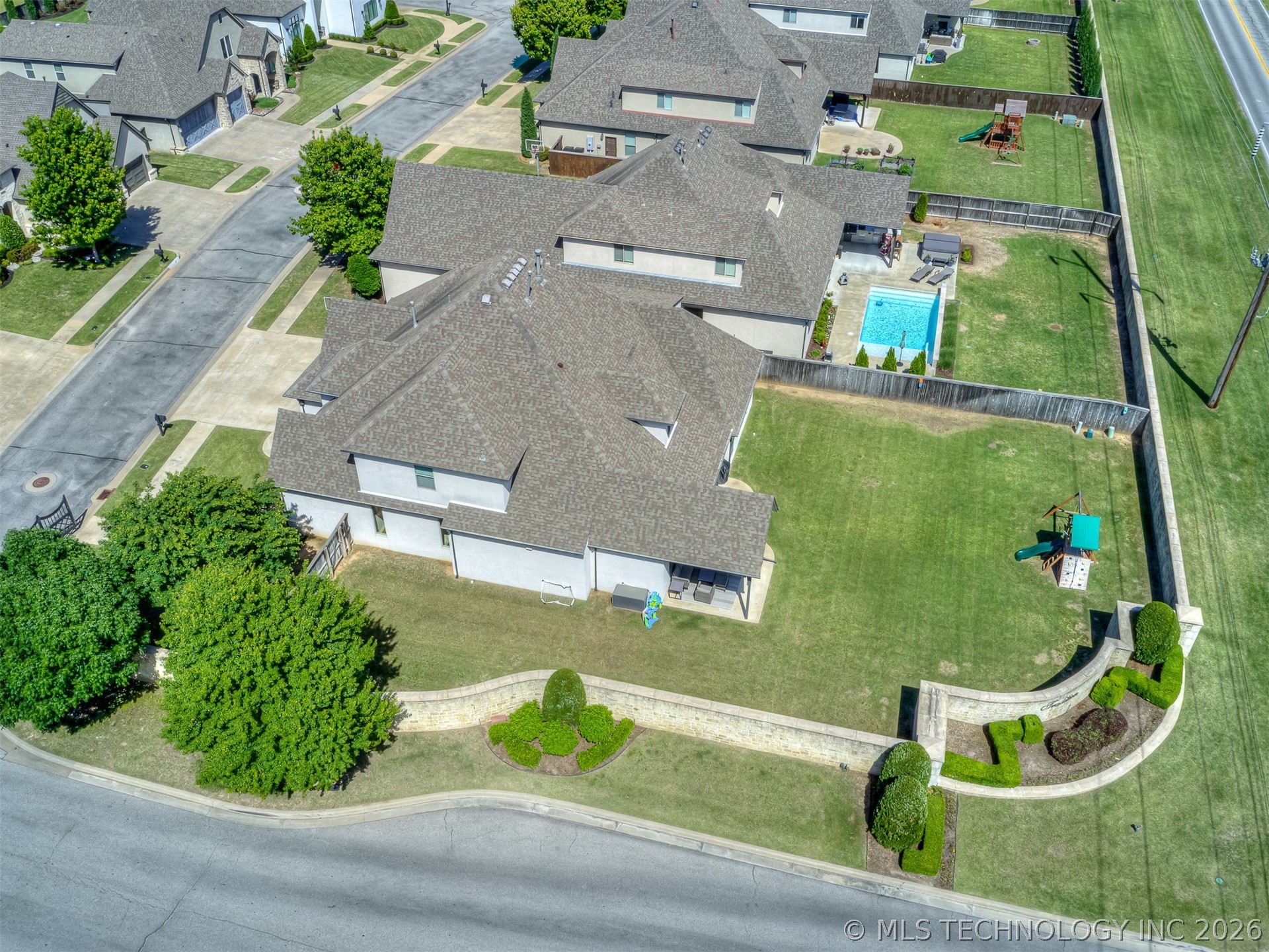5902 E 110th Place Tulsa OK 74137
