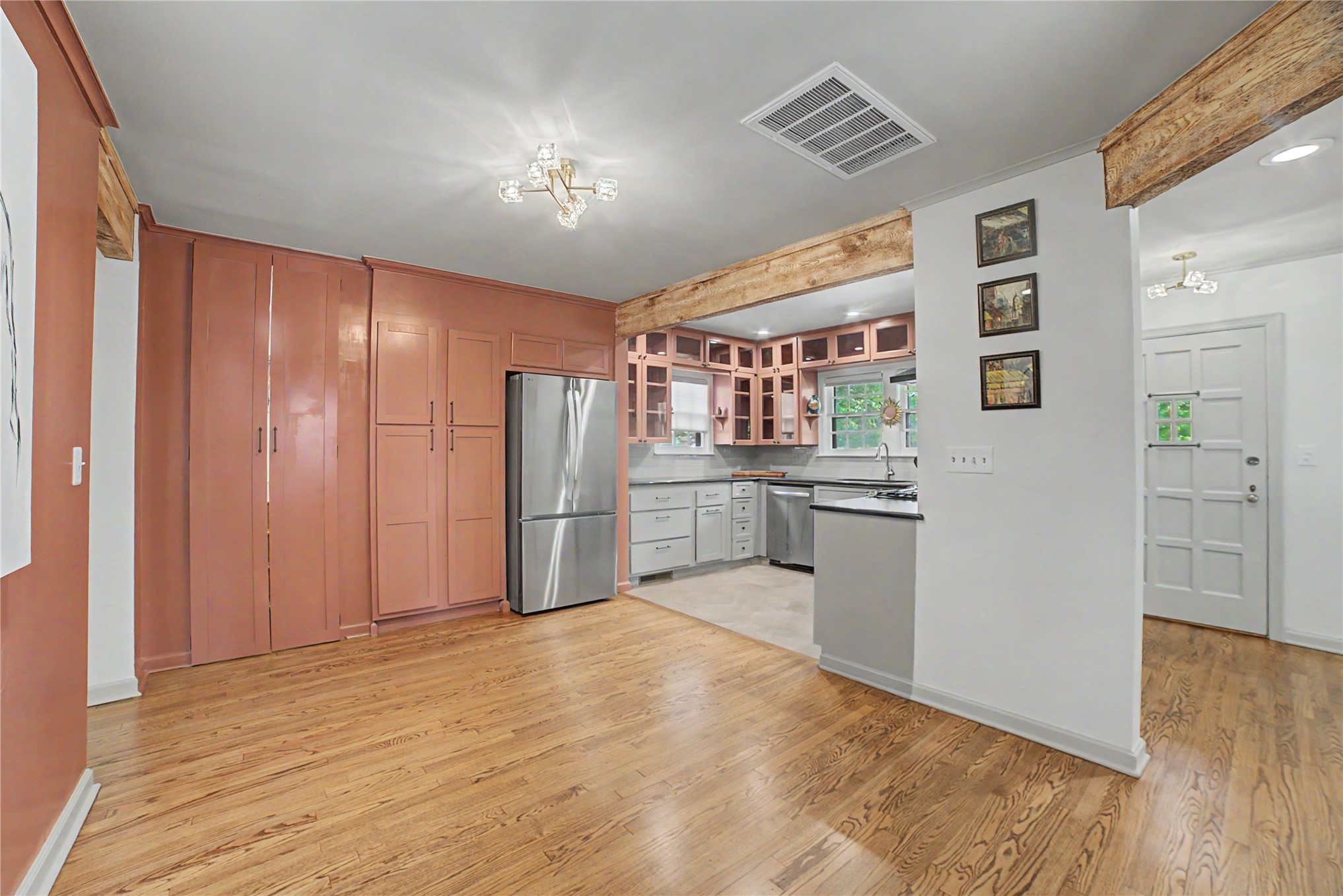 214 E 28th Street Tulsa OK 74114