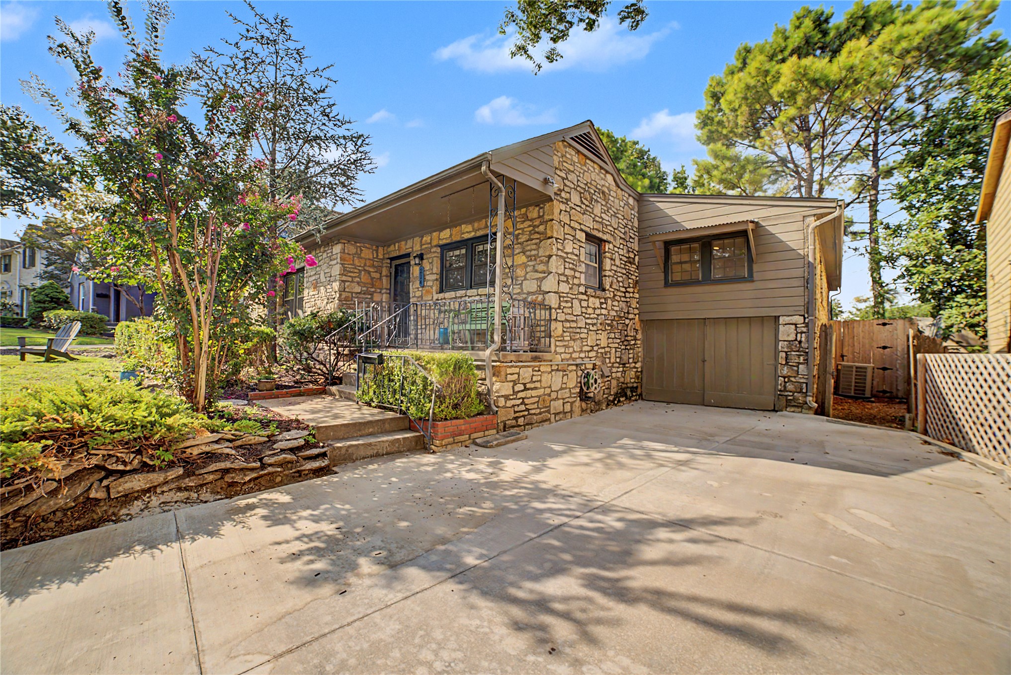 214 E 28th Street Tulsa OK 74114