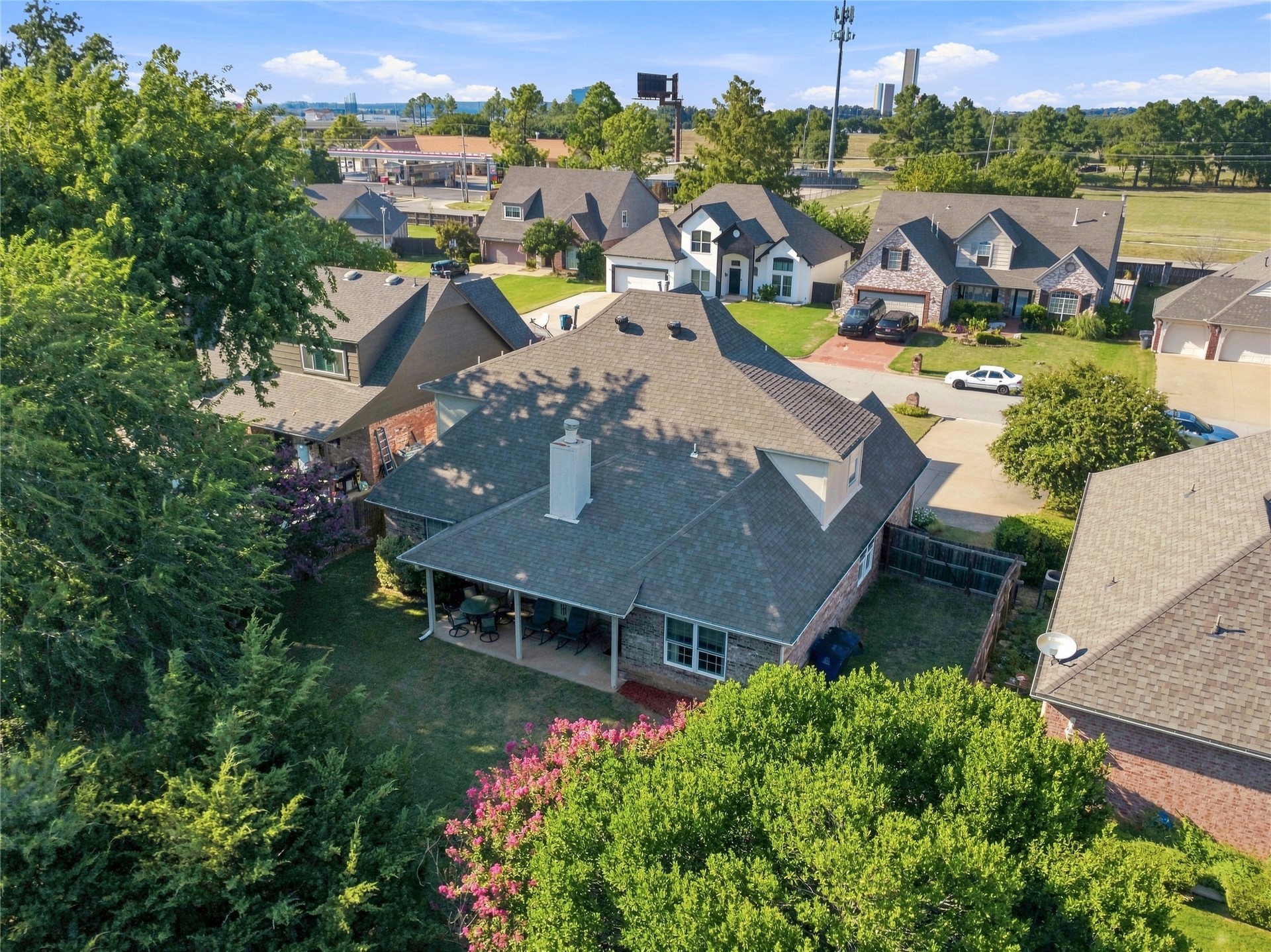 2914 E 101st Place Tulsa OK 74137
