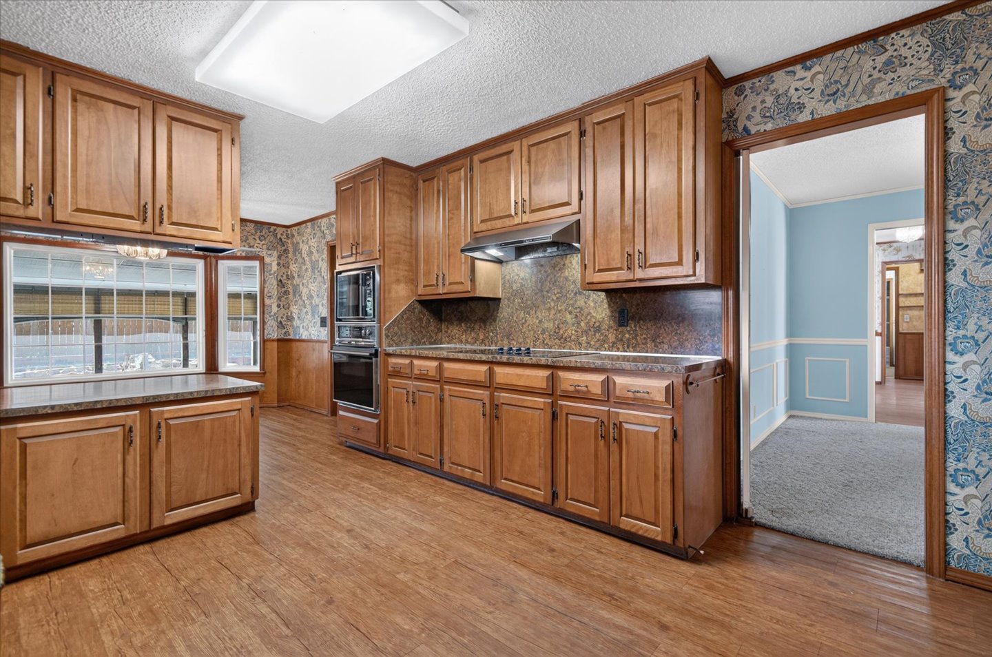 1913 Rolling Hills Drive Bartlesville OK 74006