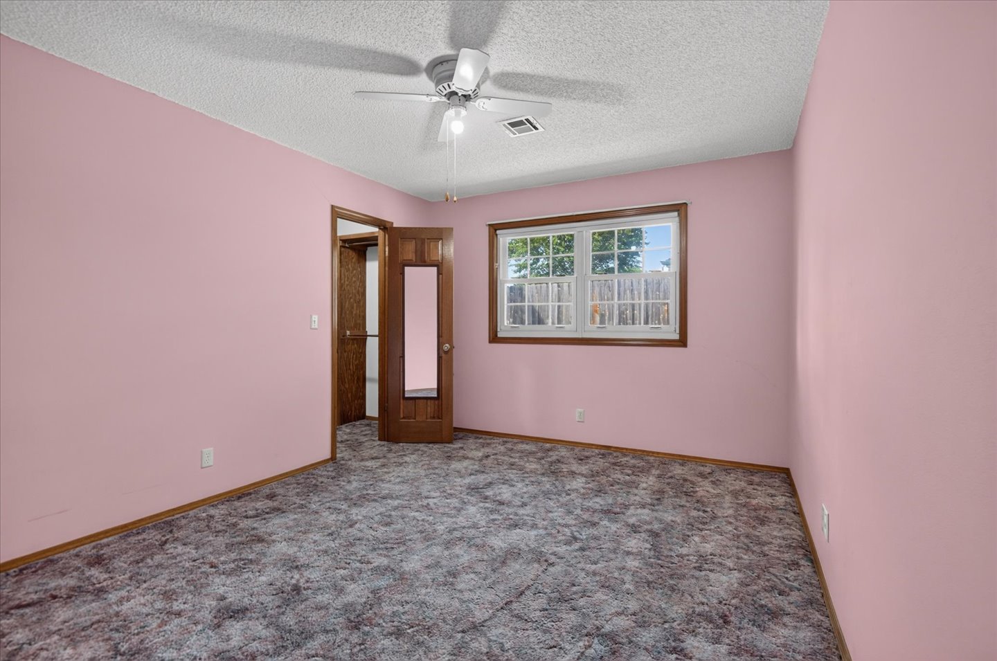 1913 Rolling Hills Drive Bartlesville OK 74006