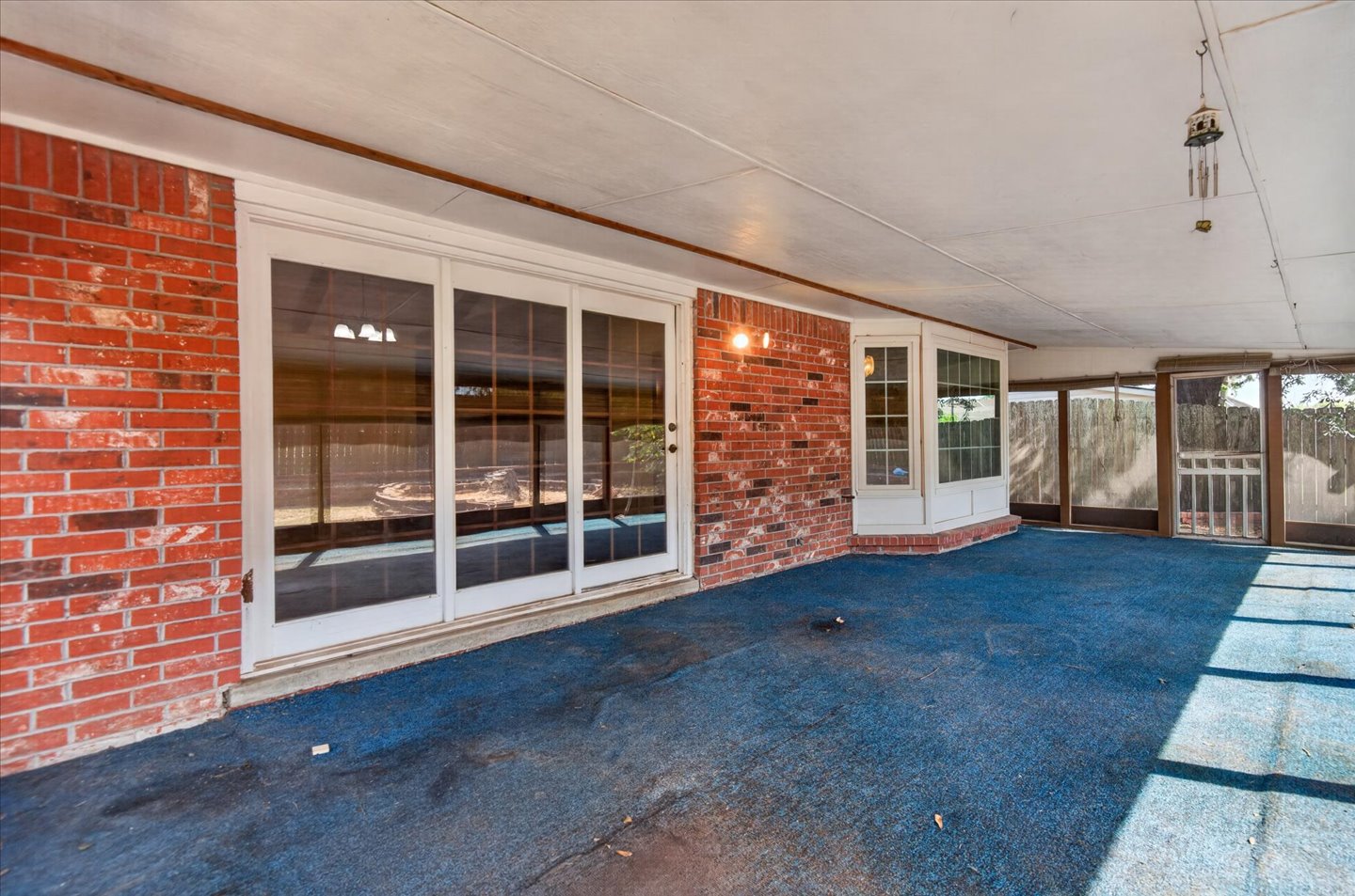 1913 Rolling Hills Drive Bartlesville OK 74006
