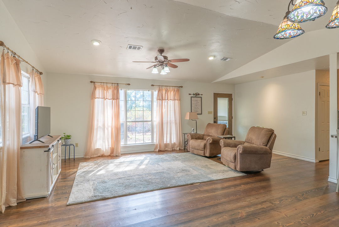 695 N Mclean Road Durant OK 74701