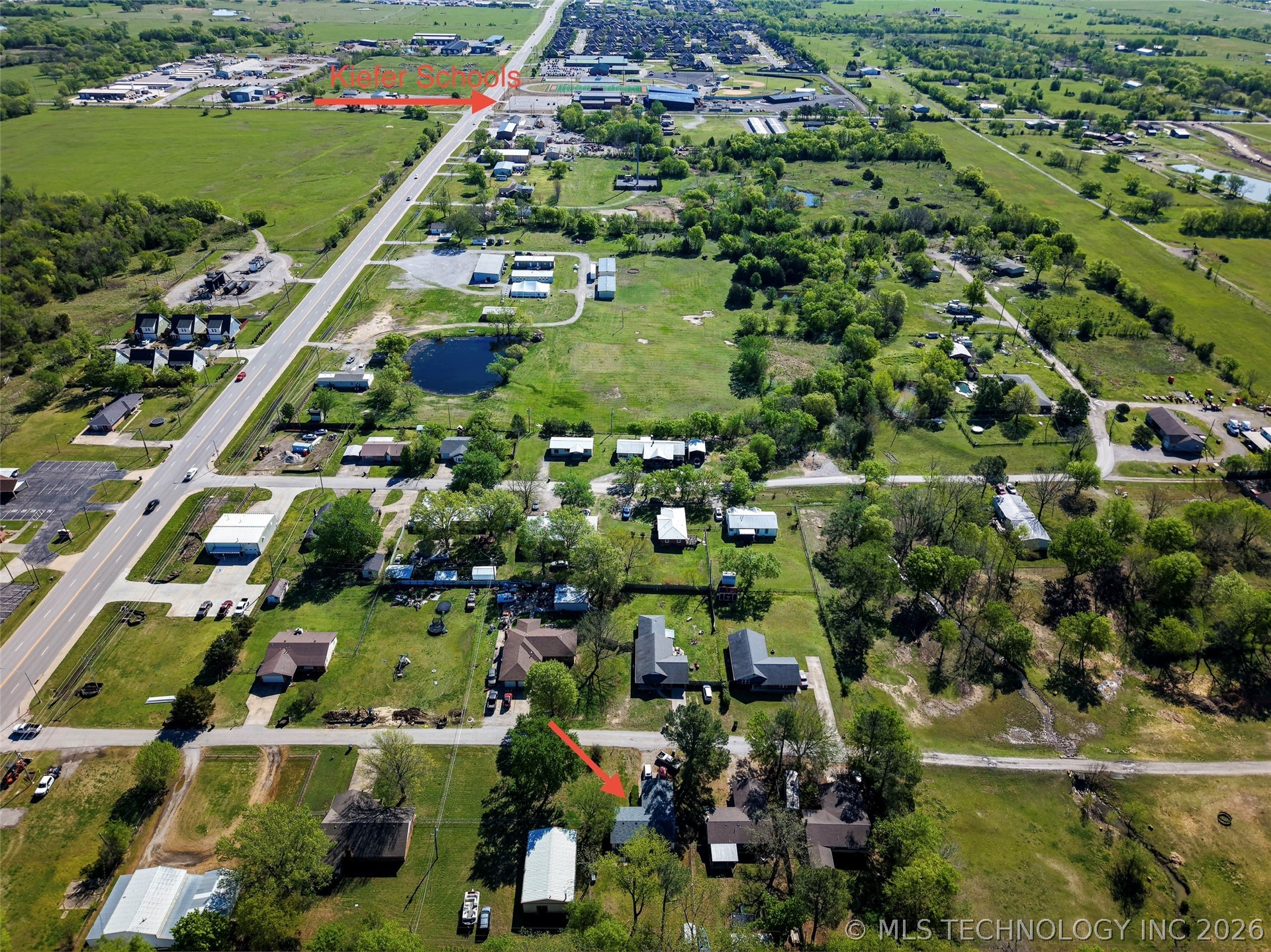 6 S Warren Street Kiefer OK 74041
