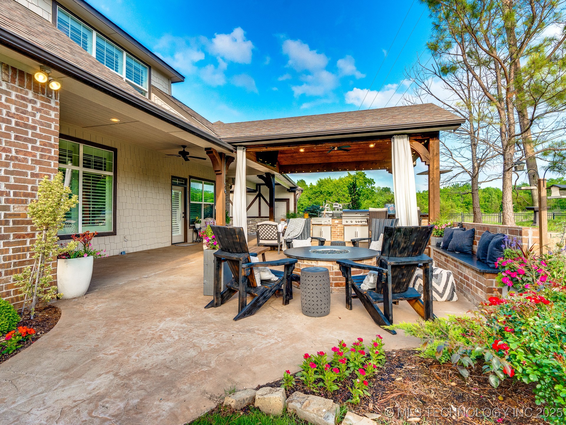 509 Cobblestone Drive Ada OK 74820