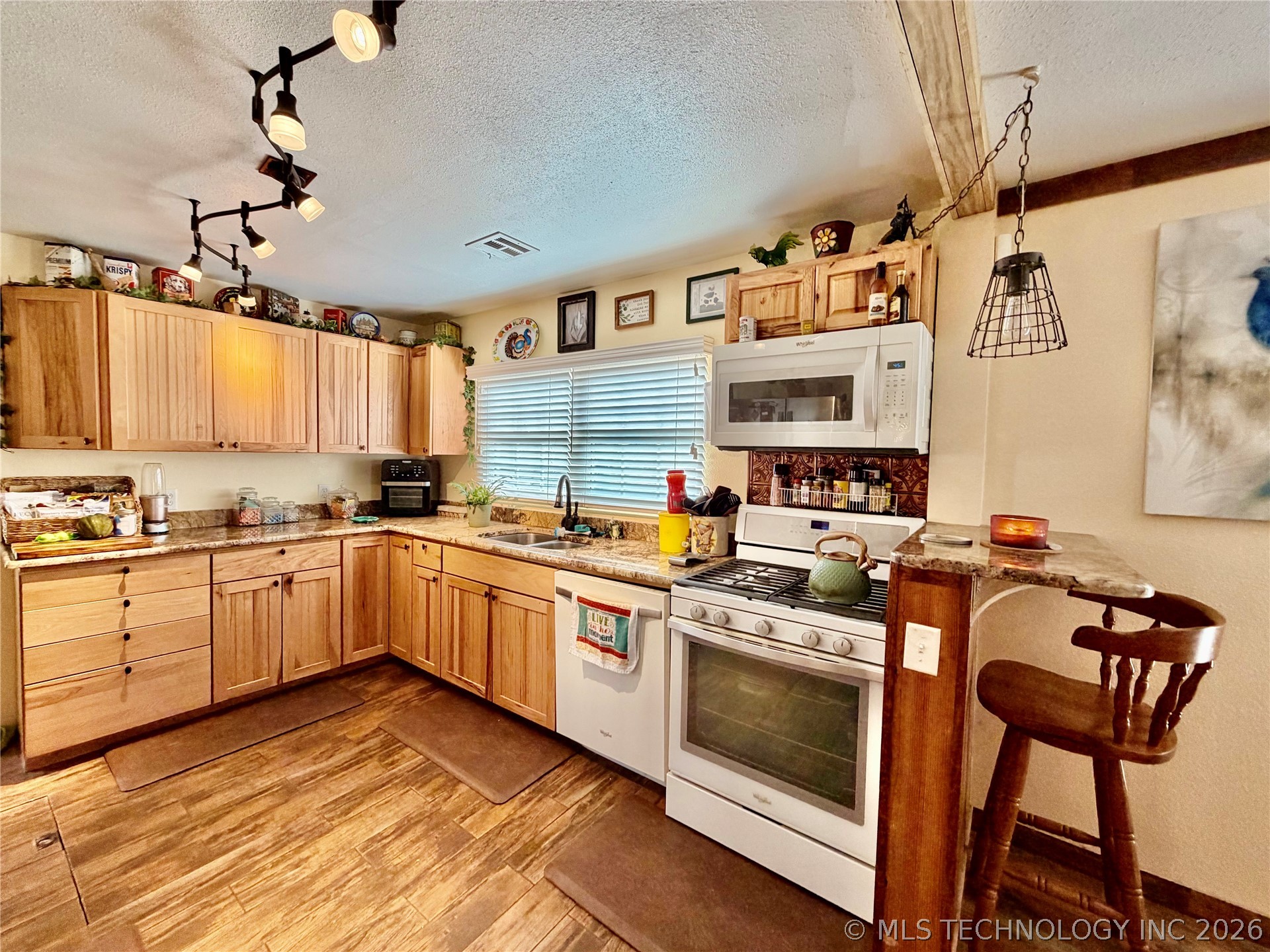 207 E Smith Street Henryetta OK 74437
