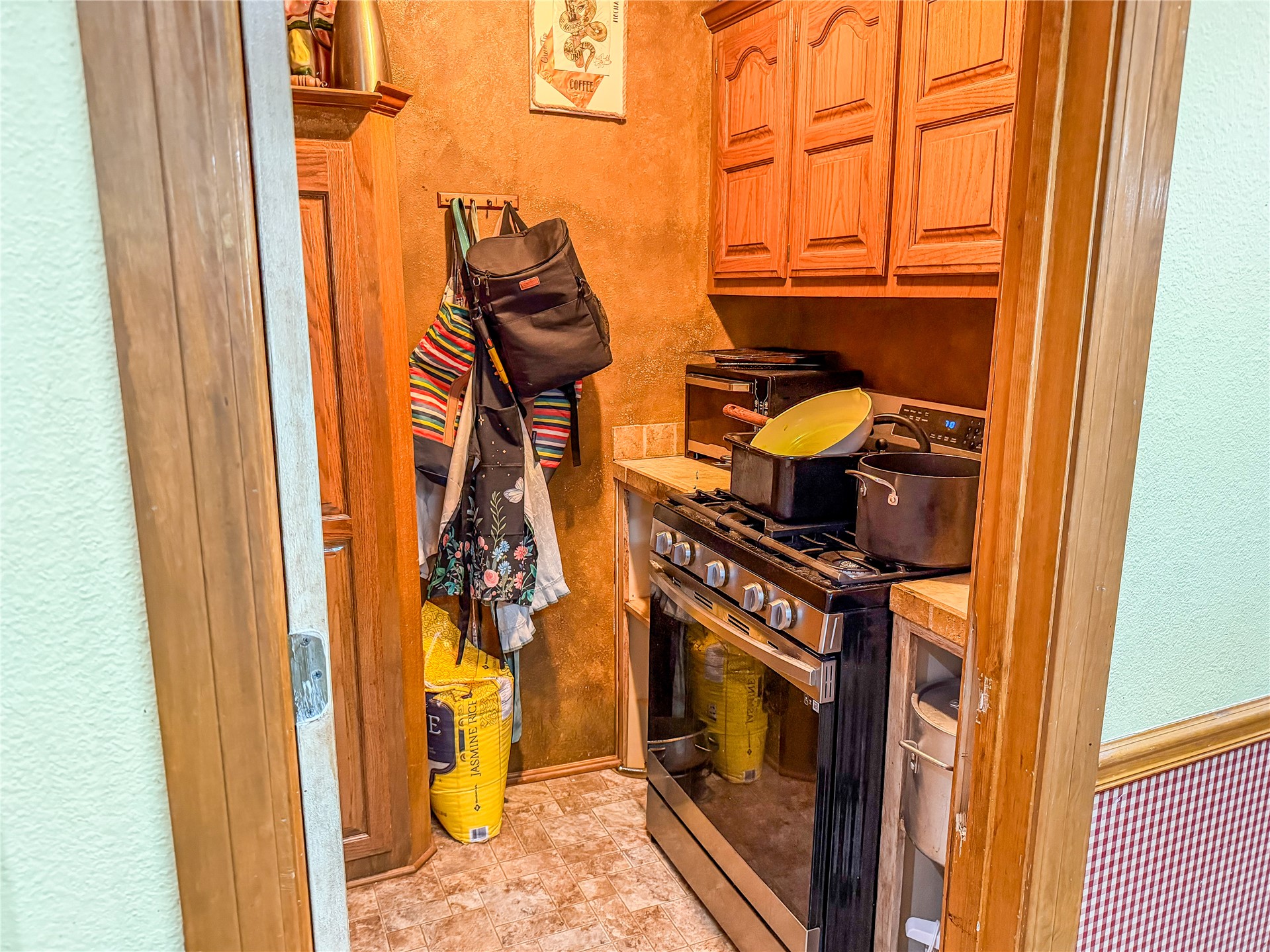 6180 E 560 Locust Grove OK 74352