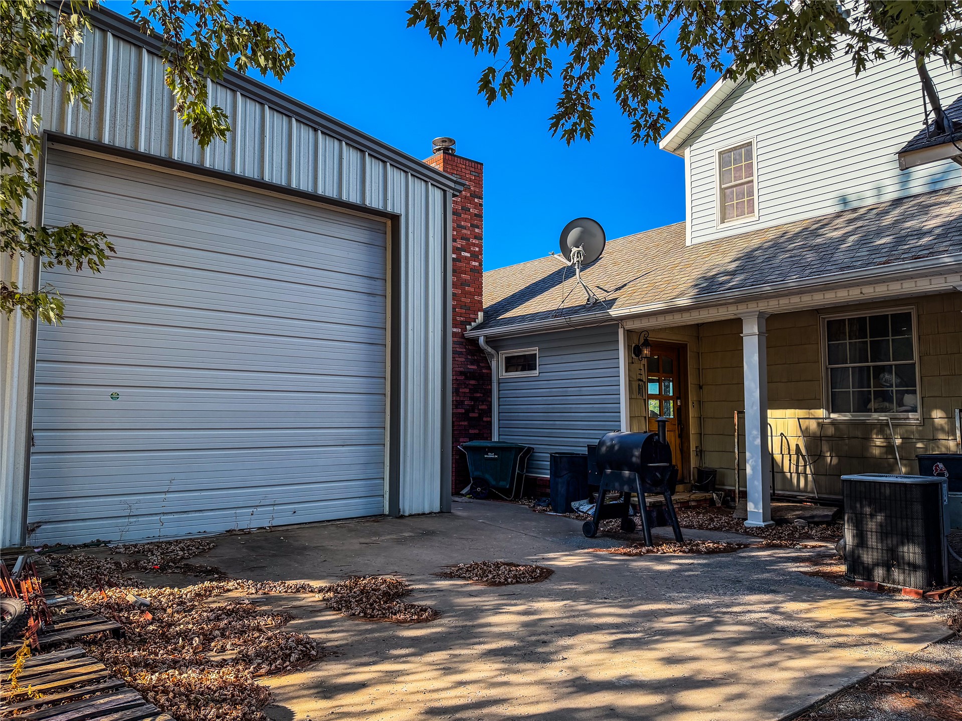 6180 E 560 Locust Grove OK 74352