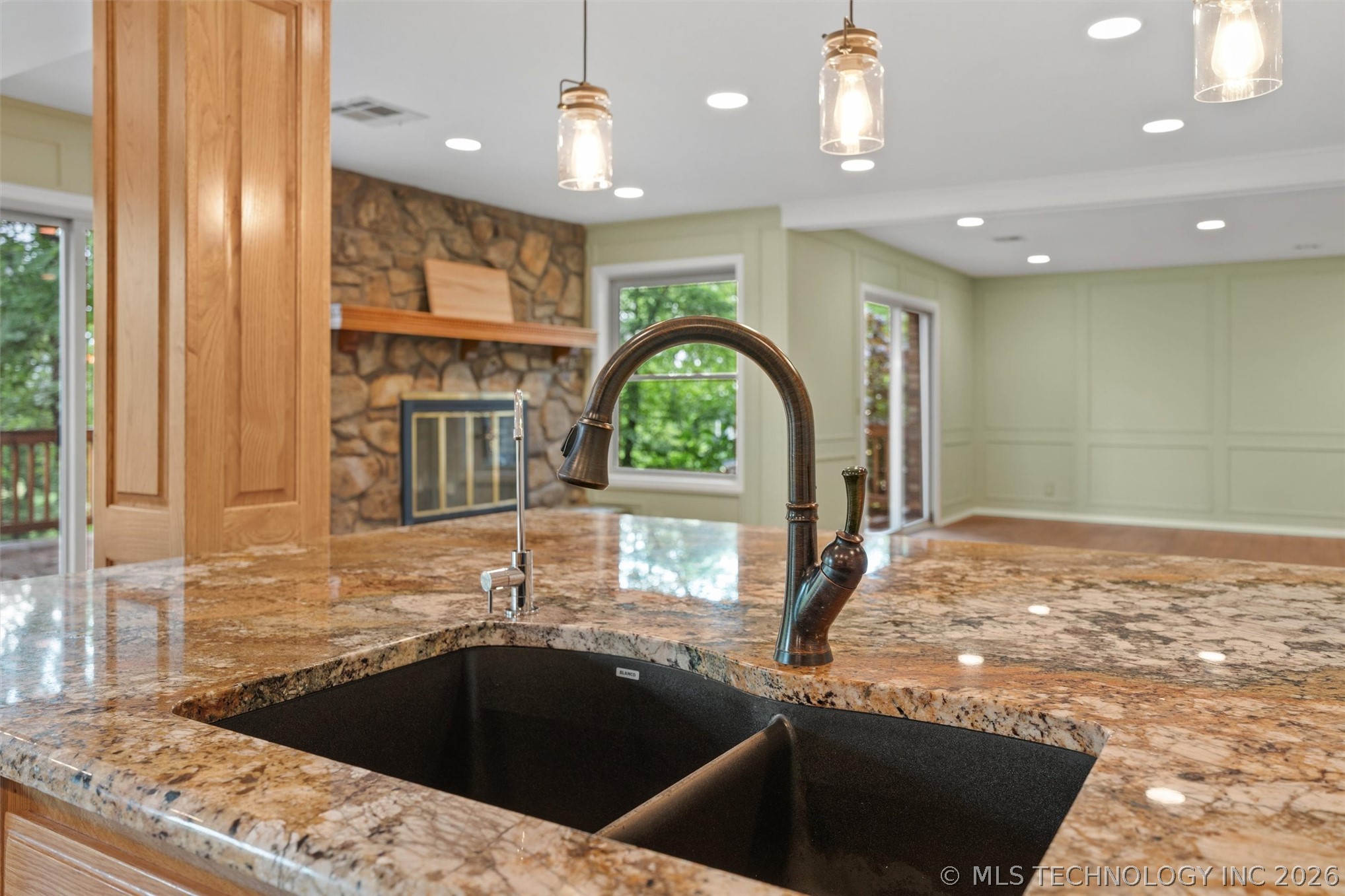 2516 Mountain Road Bartlesville OK 74003