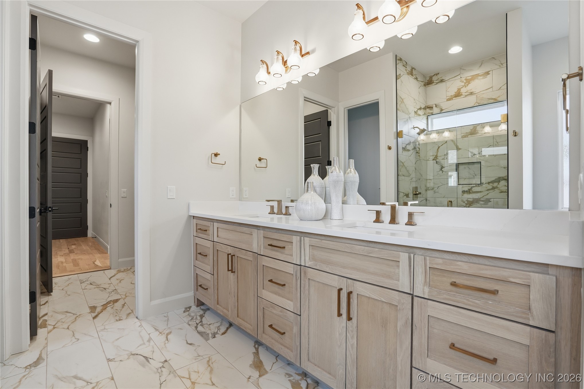 3200 W Tucson Court Broken Arrow OK 74011