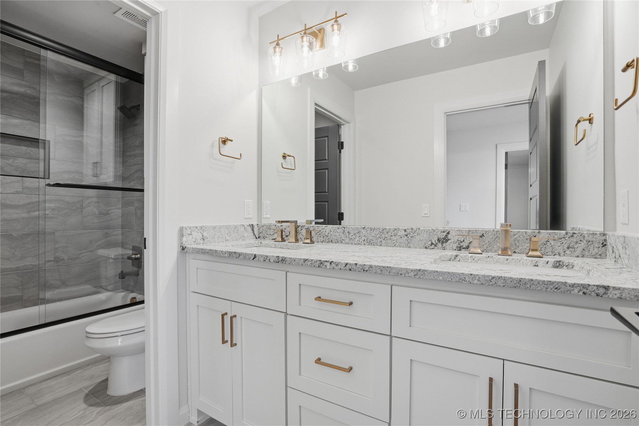 3200 W Tucson Court Broken Arrow OK 74011