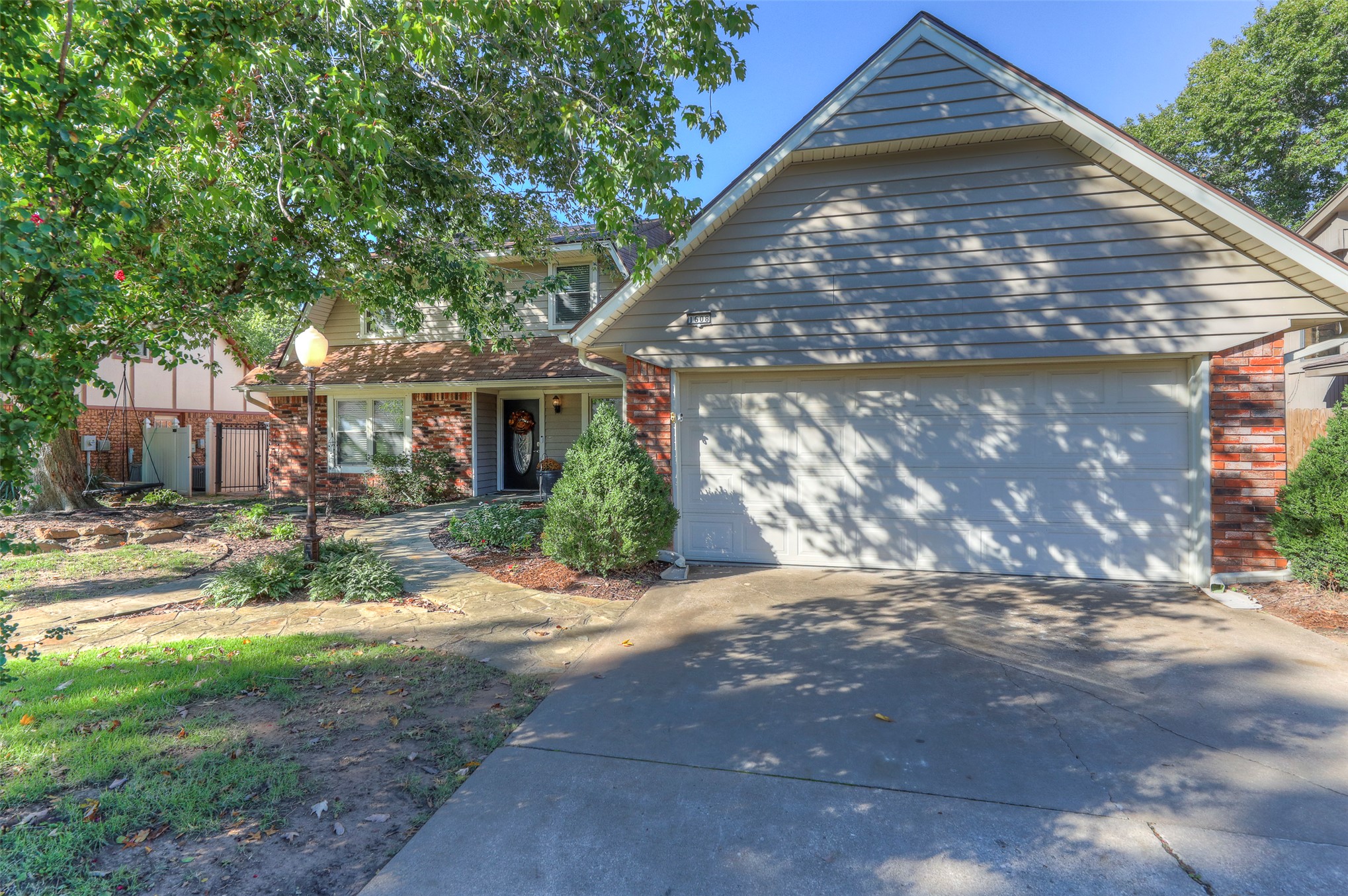 1608 S Fir Avenue Broken Arrow OK 74012