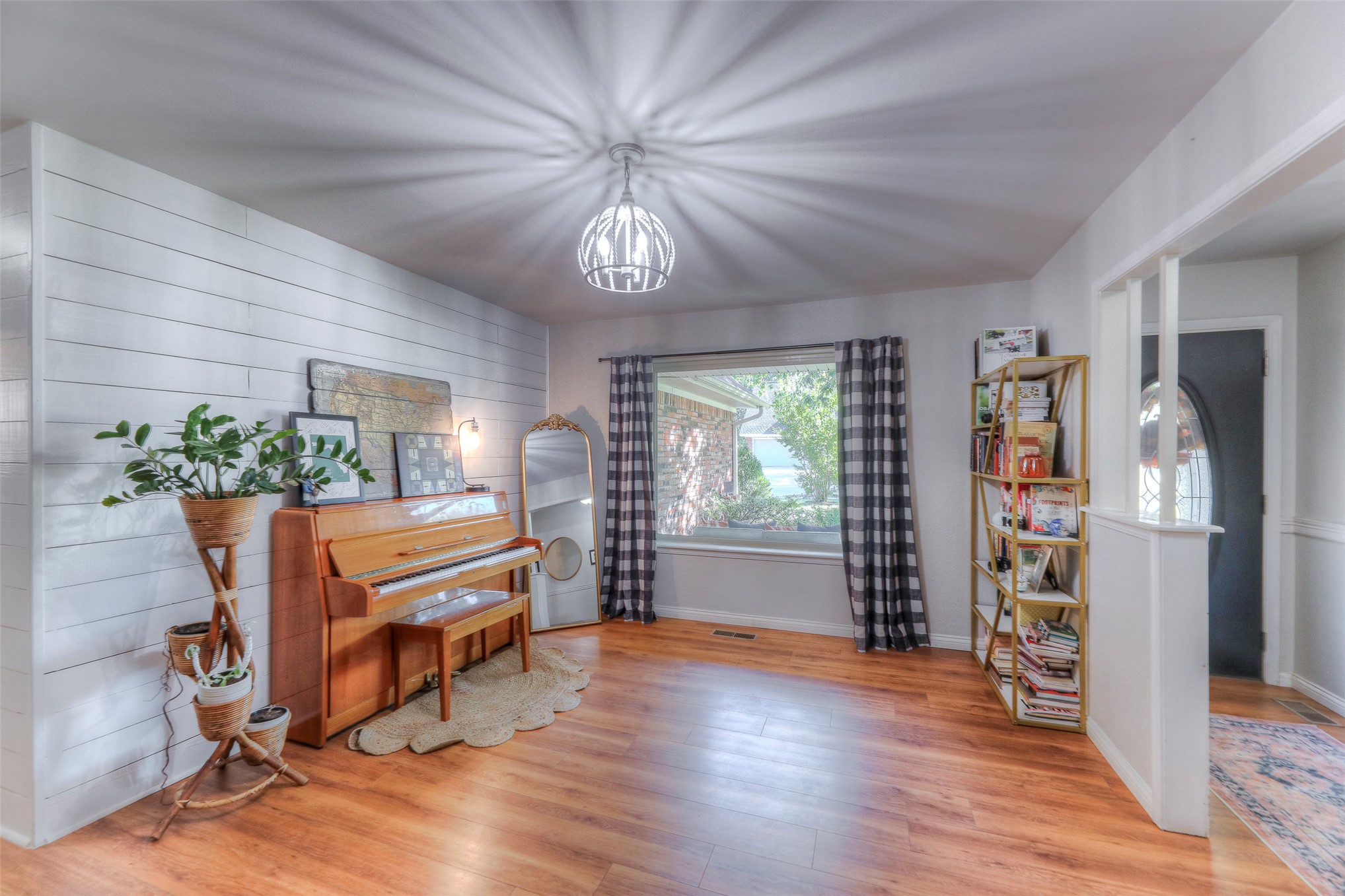 1608 S Fir Avenue Broken Arrow OK 74012
