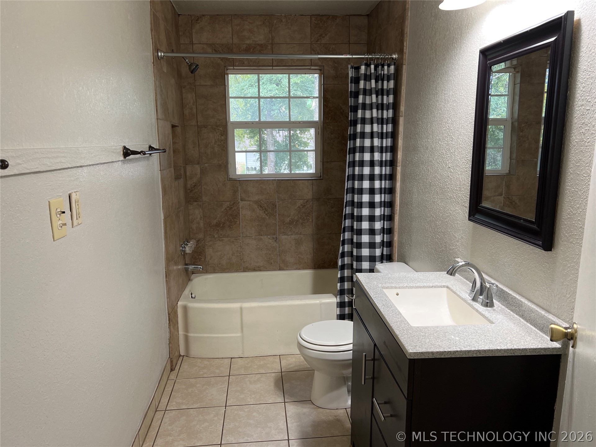 747 S Bluff Avenue Tahlequah OK 74464