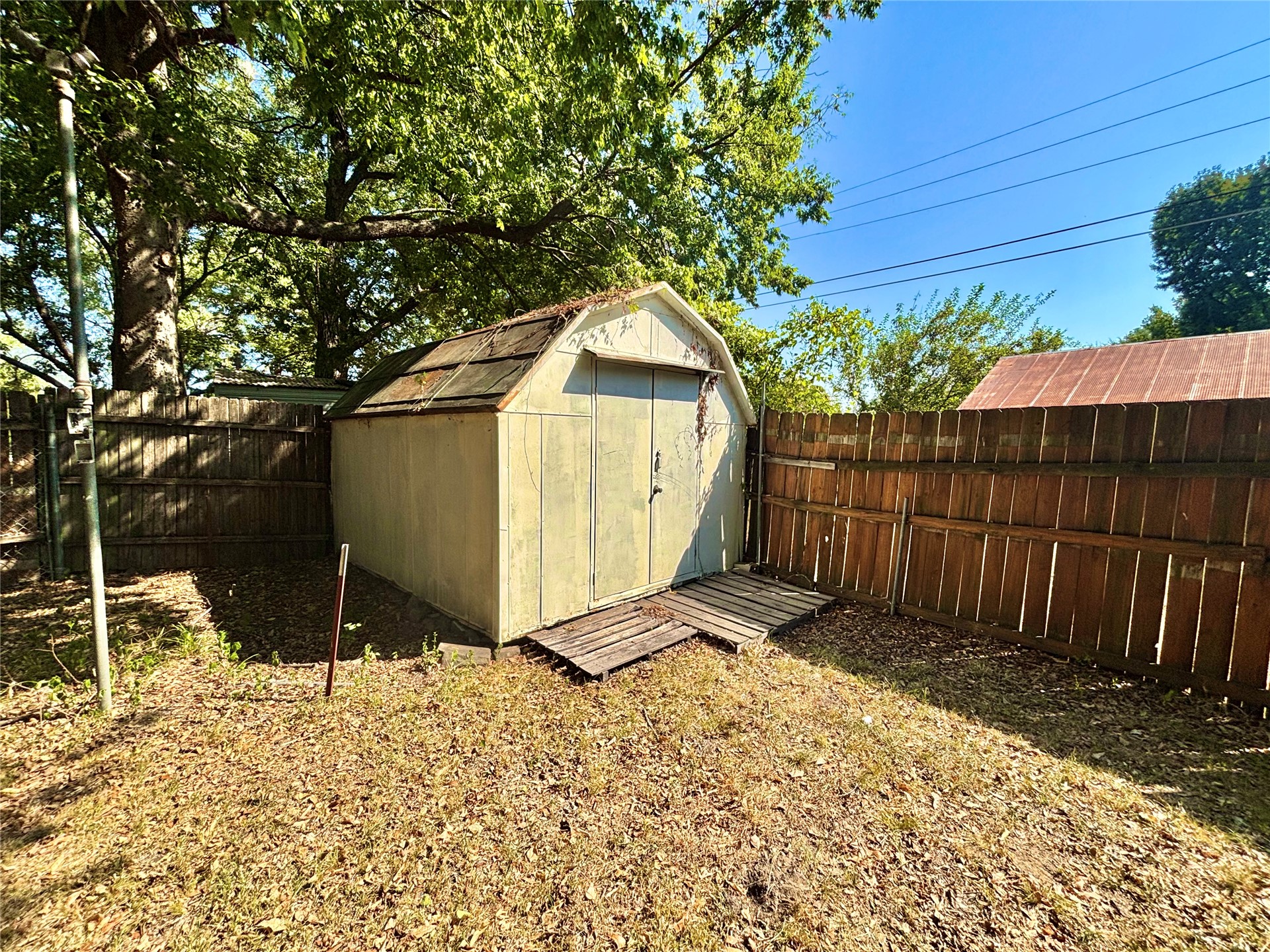 201 NE F Stigler OK 74462