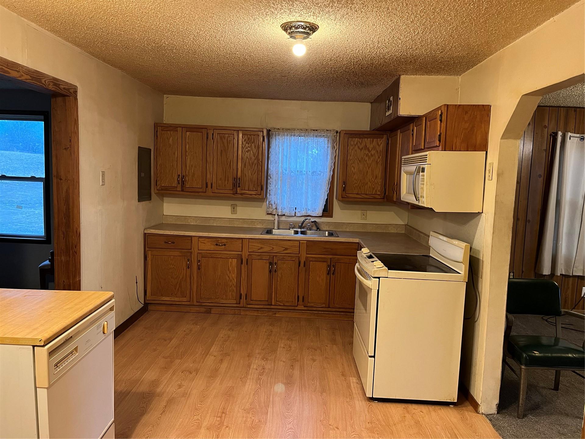 8782 S 432 Chouteau OK 74337
