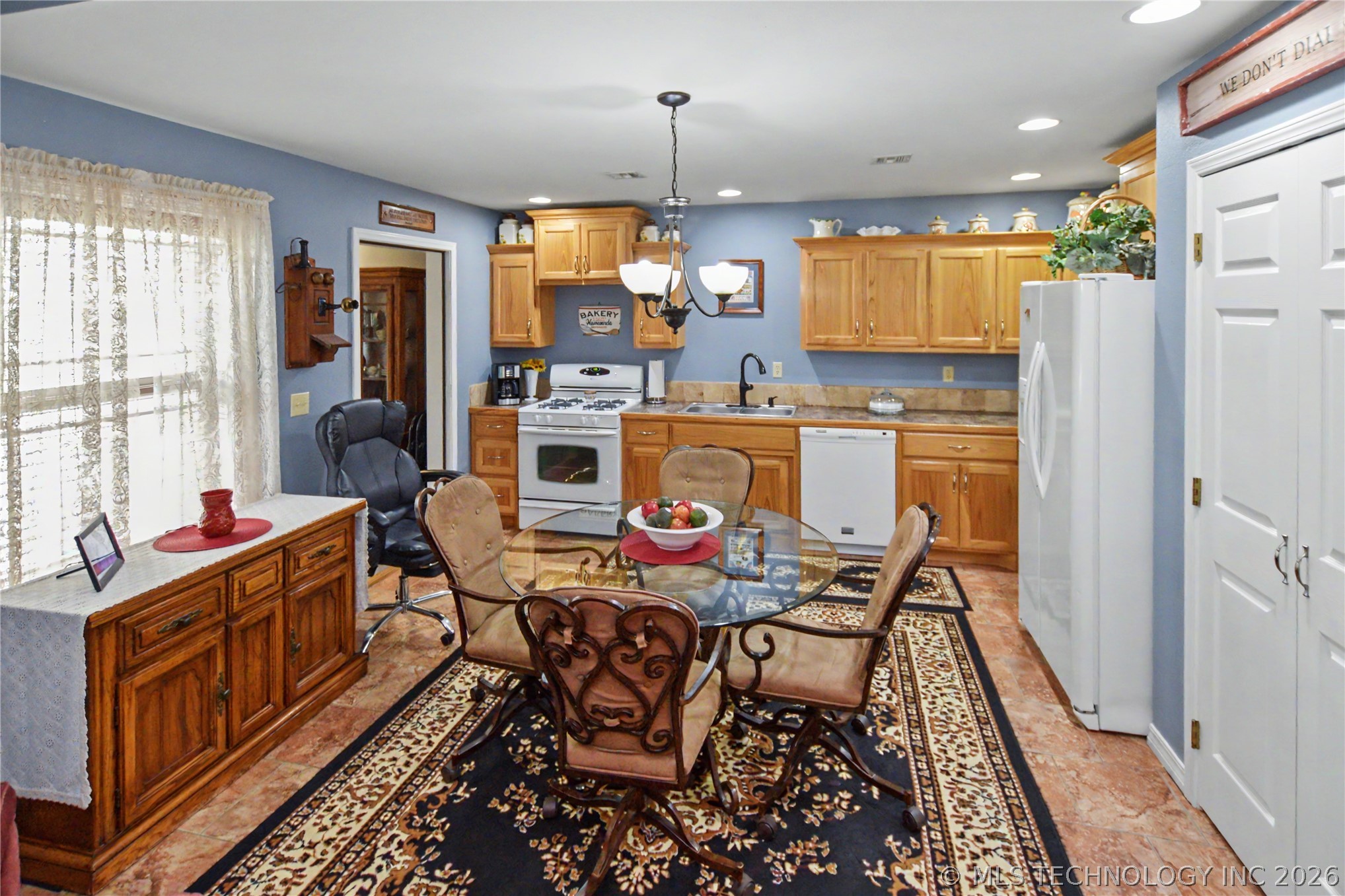 22021 E 780 Road Tahlequah OK 74464