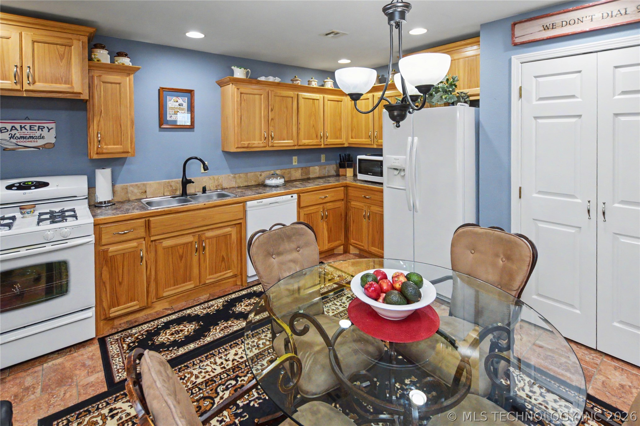 22021 E 780 Road Tahlequah OK 74464