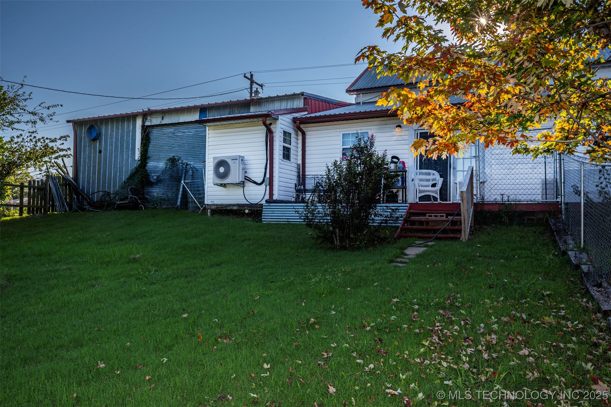 5472 S Highway 377 Kingston OK 73439
