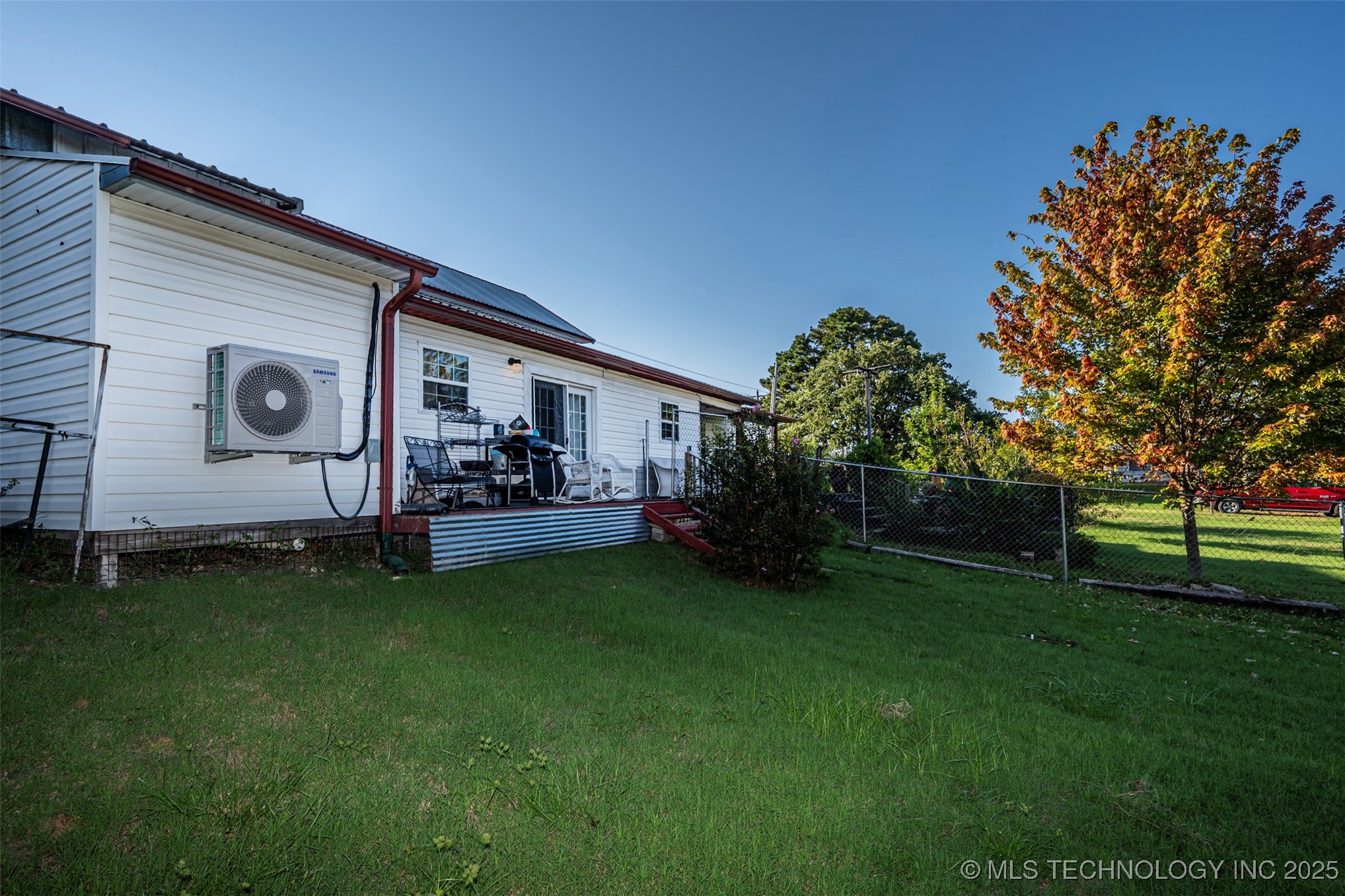 5472 S Highway 377 Kingston OK 73439