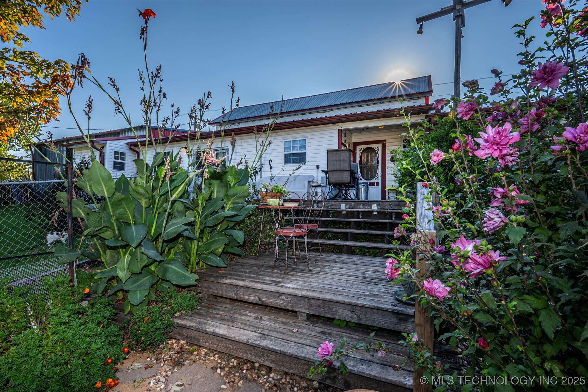 5472 S Highway 377 Kingston OK 73439