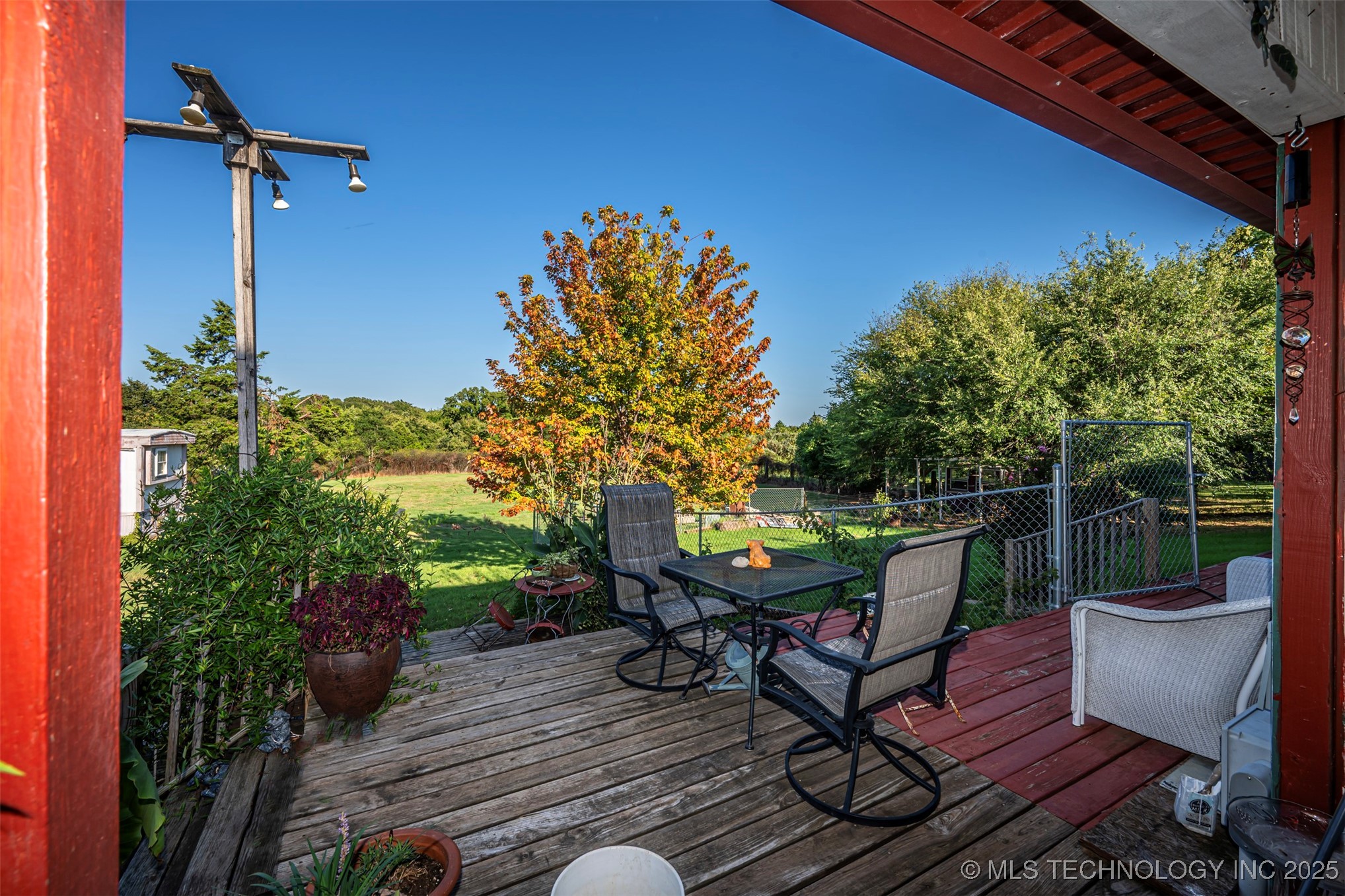5472 S Highway 377 Kingston OK 73439
