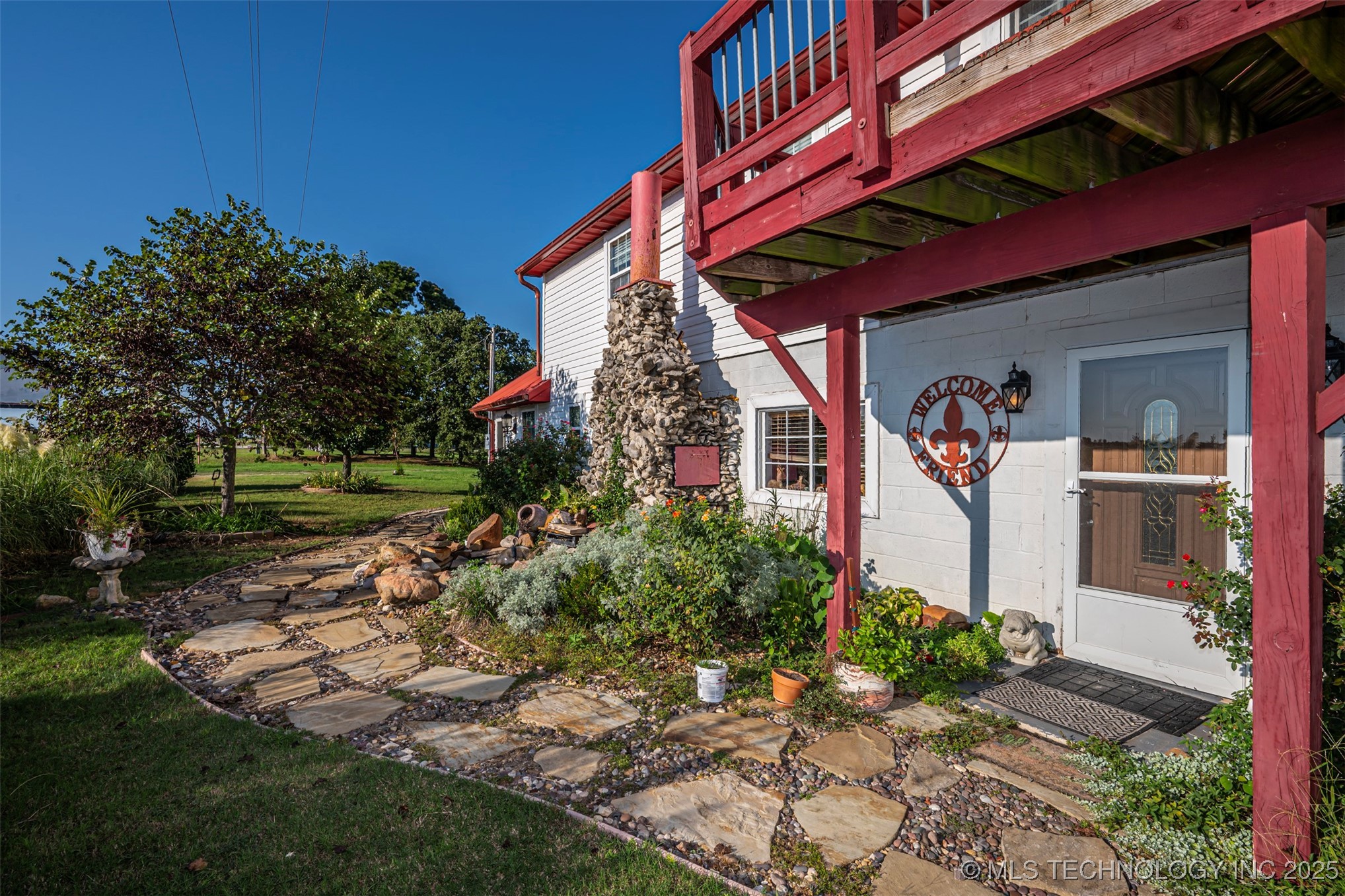 5472 S Highway 377 Kingston OK 73439