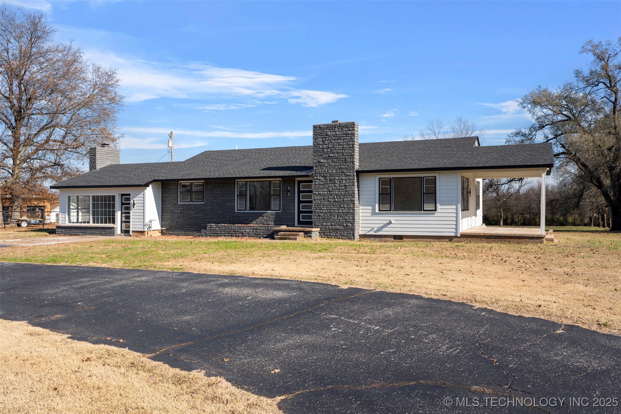 1505 East Street SW Miami OK 74354