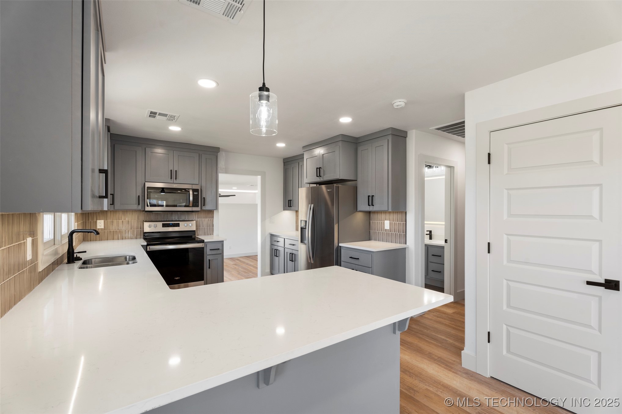 1505 East Street SW Miami OK 74354