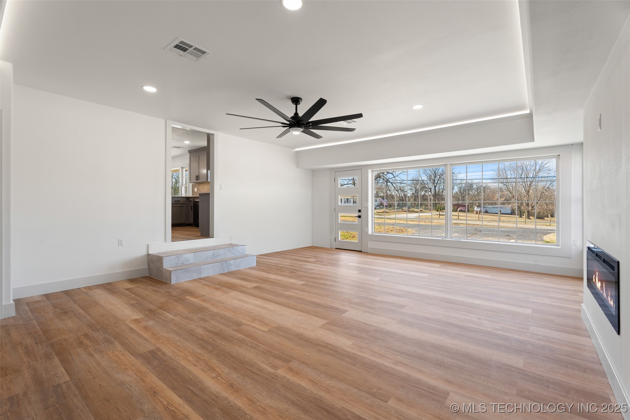 1505 East Street SW Miami OK 74354