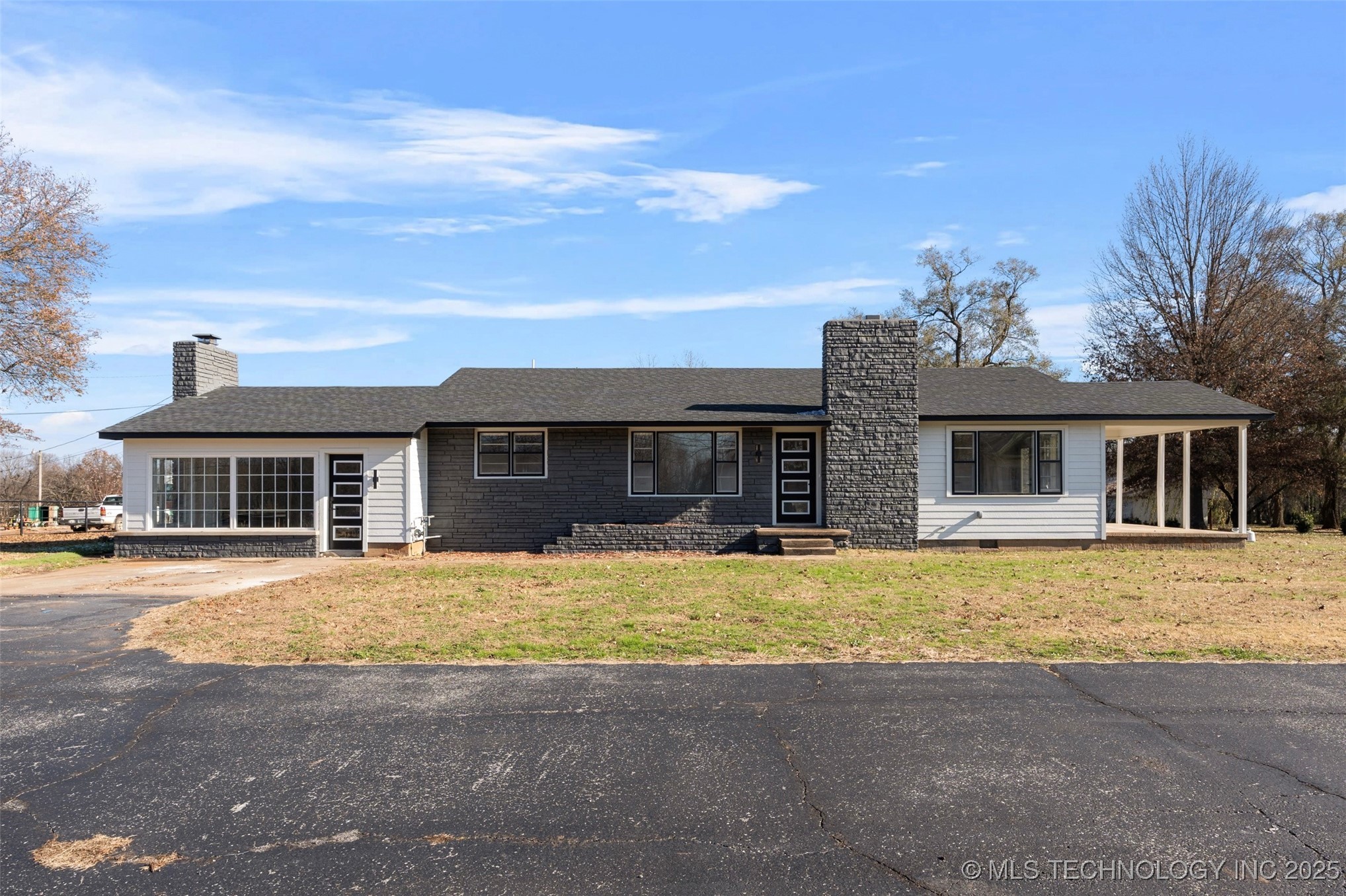 1505 East Street SW Miami OK 74354