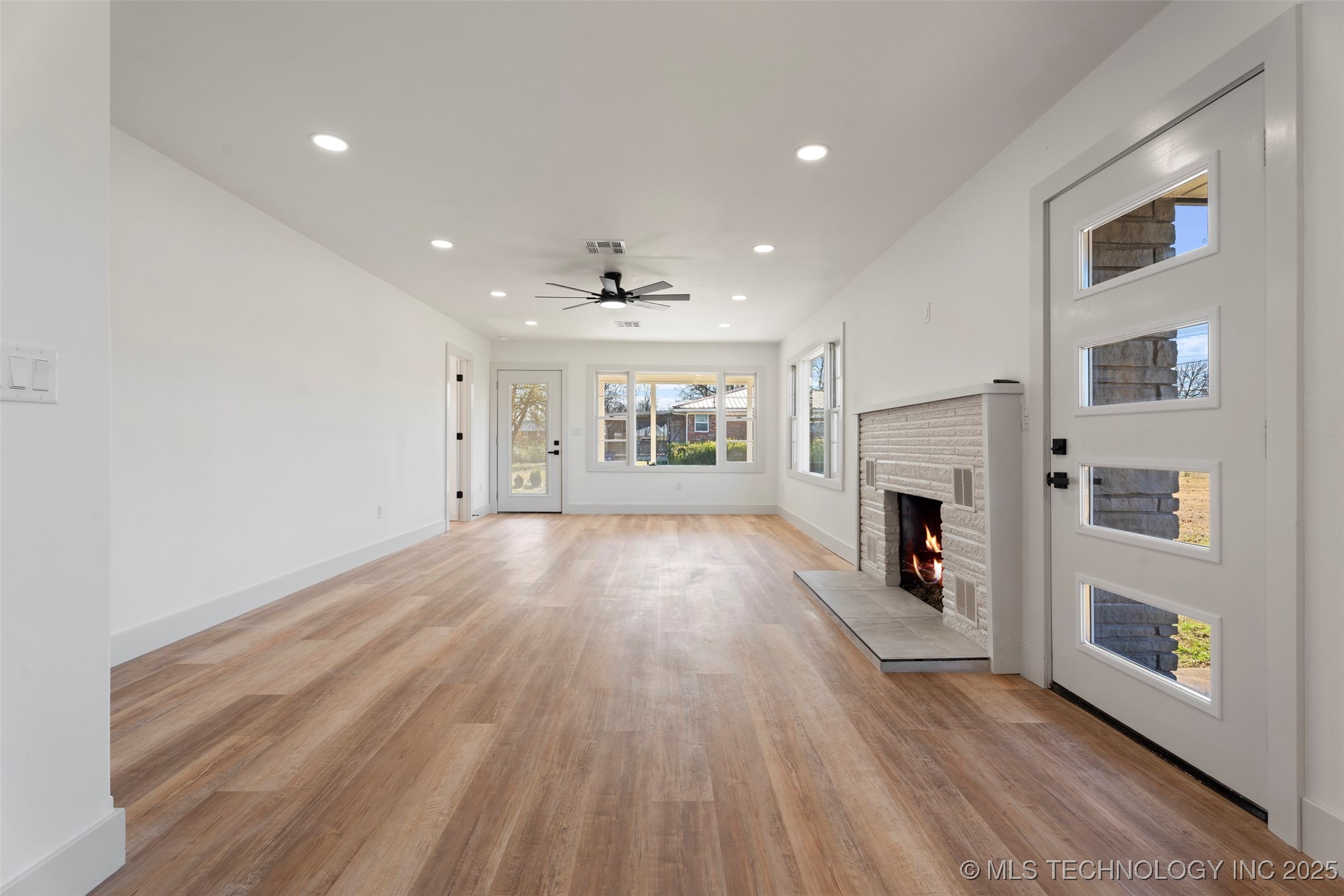 1505 East Street SW Miami OK 74354