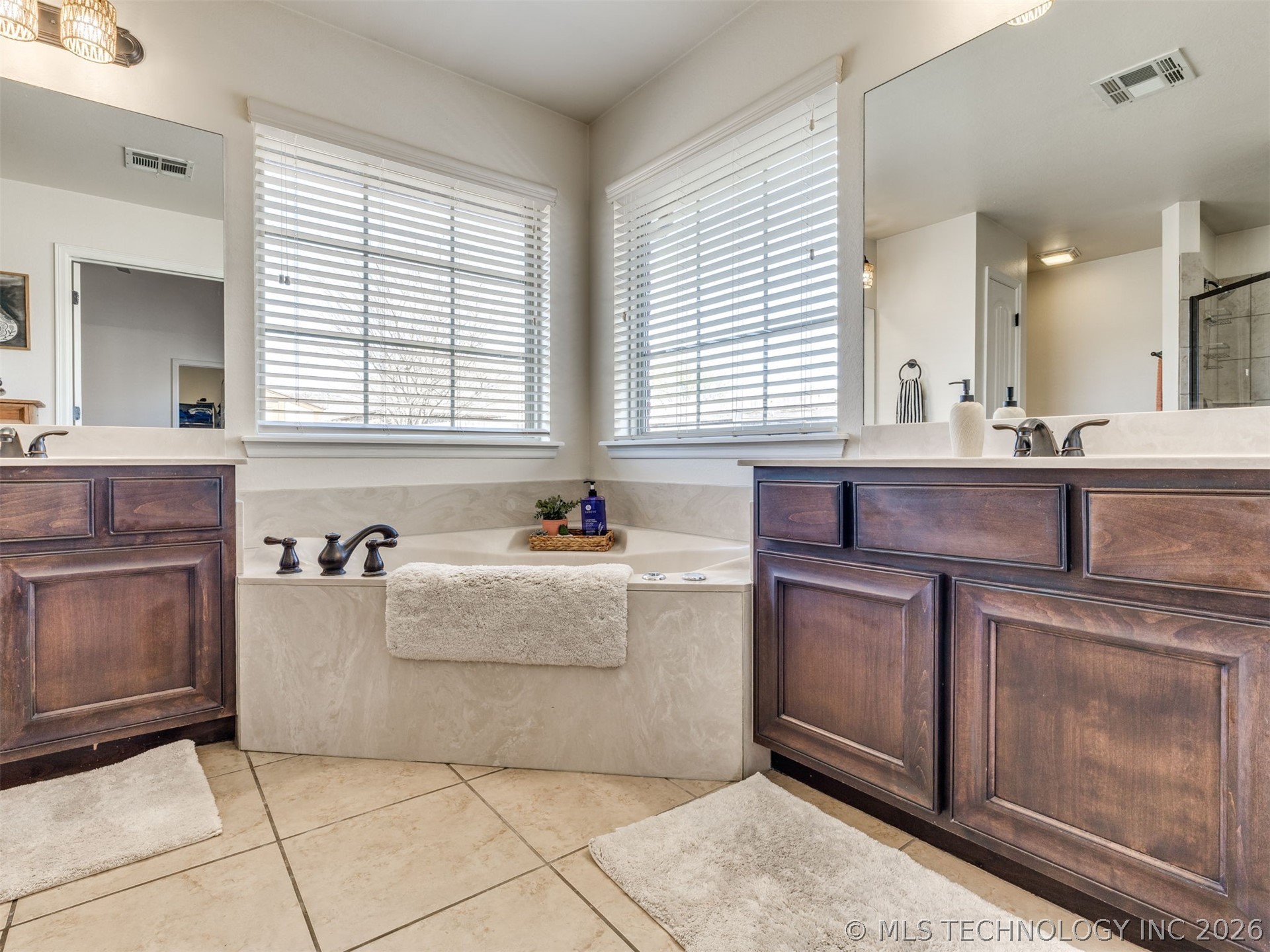 2604 W Pensacola Street Broken Arrow OK 74011