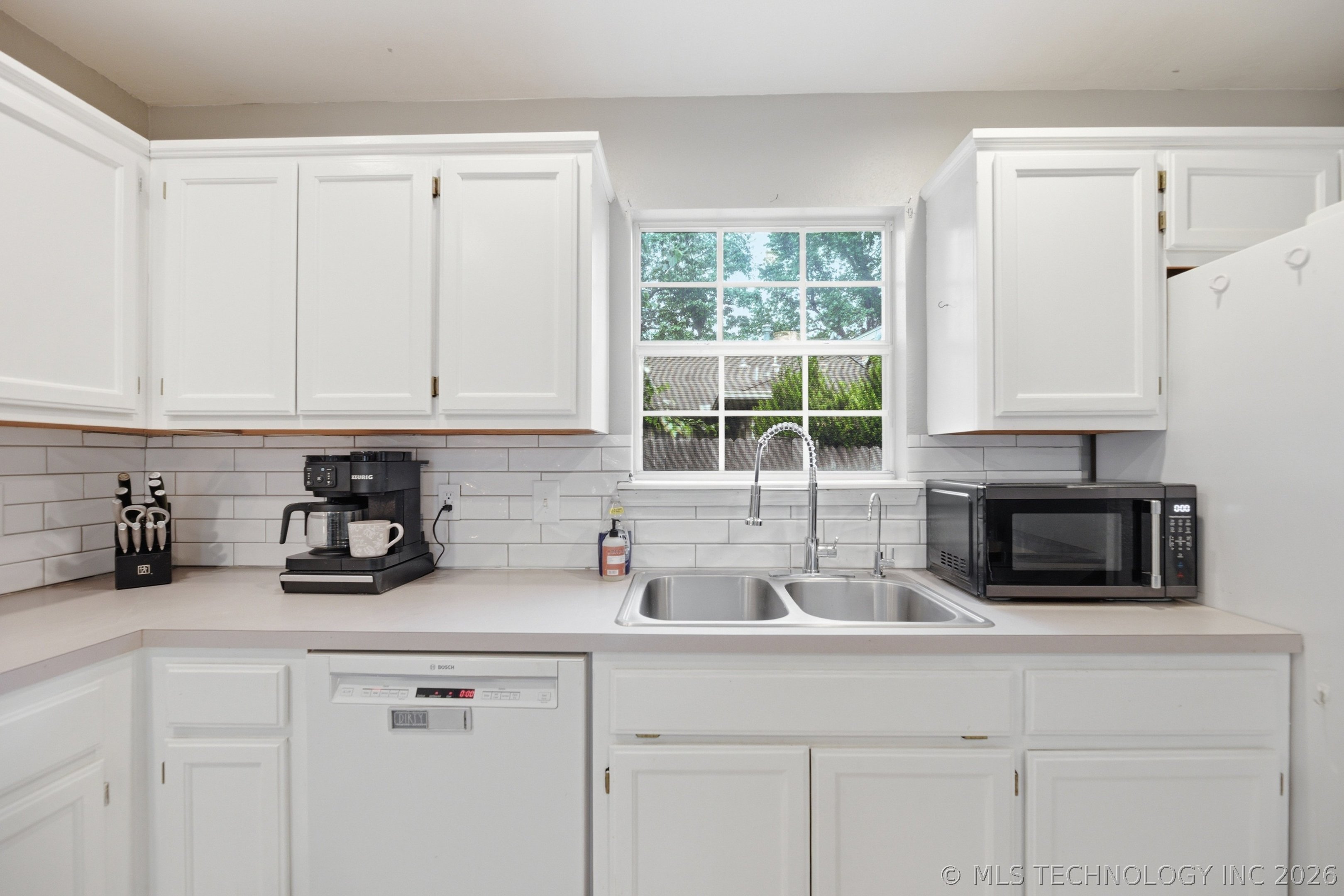 316 W Sycamore Street Coweta OK 74429