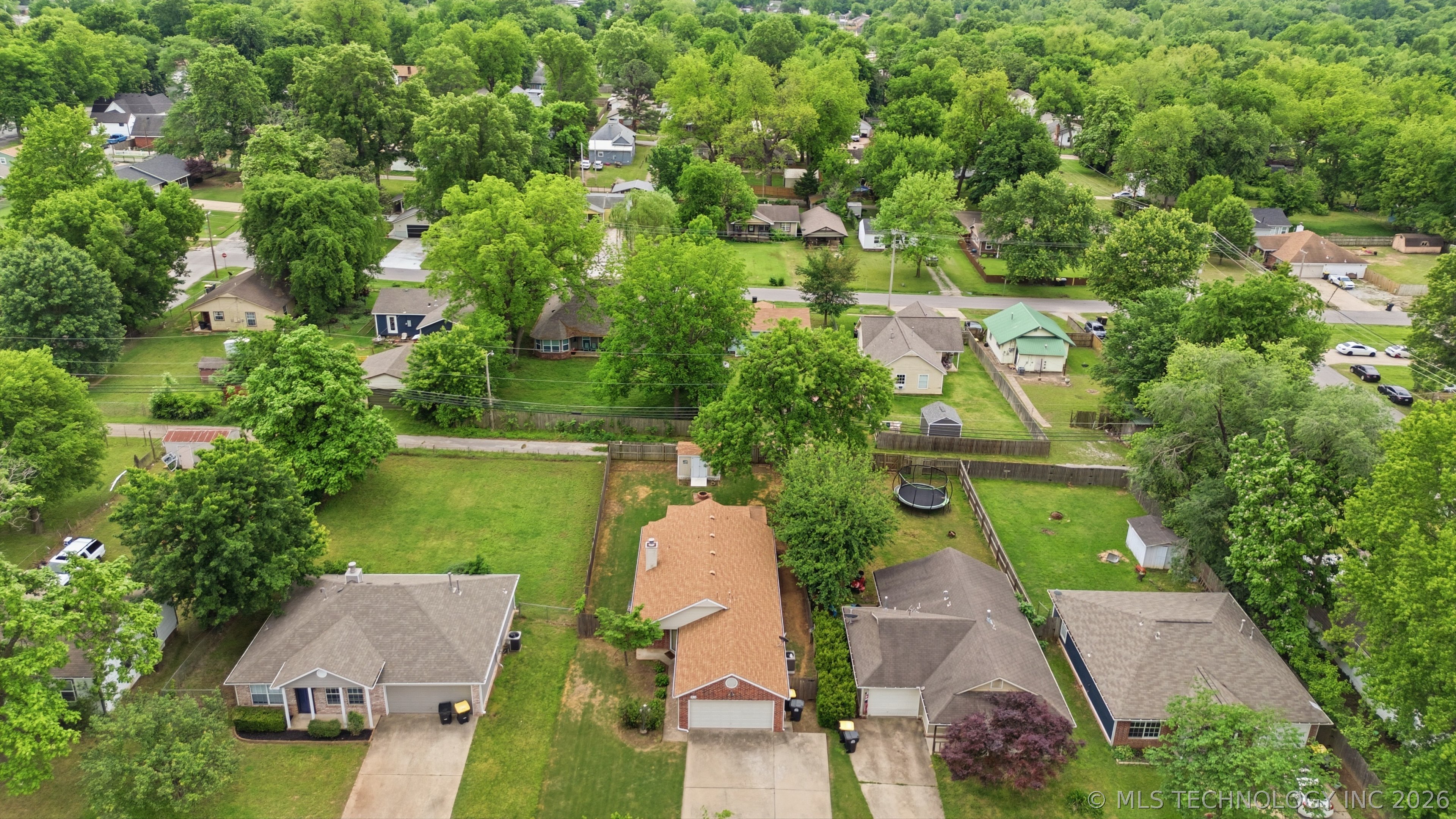316 W Sycamore Street Coweta OK 74429