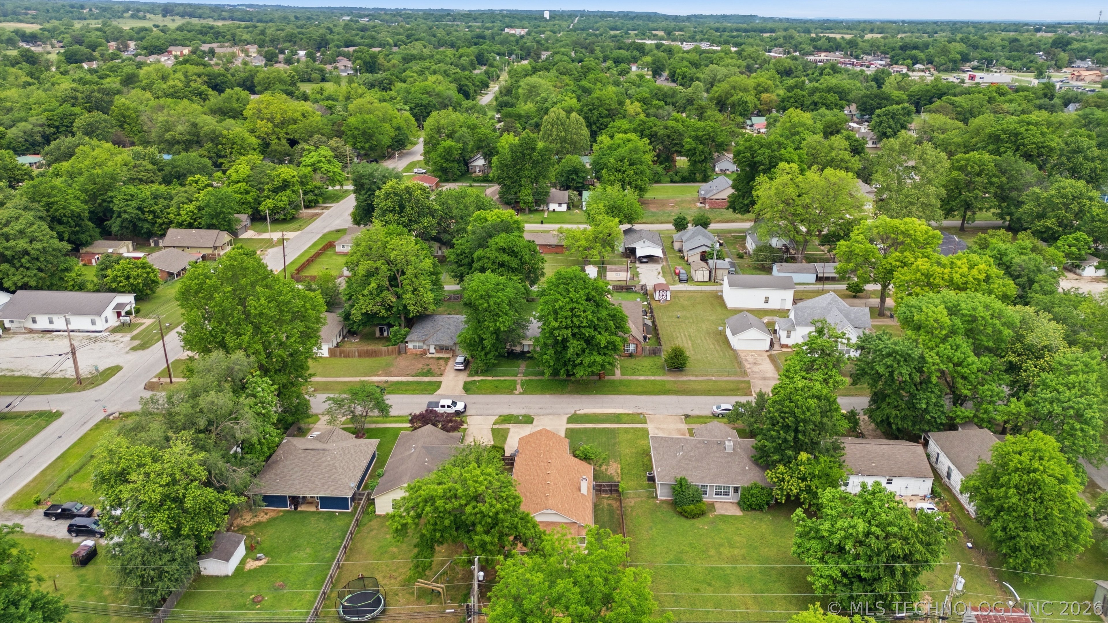 316 W Sycamore Street Coweta OK 74429