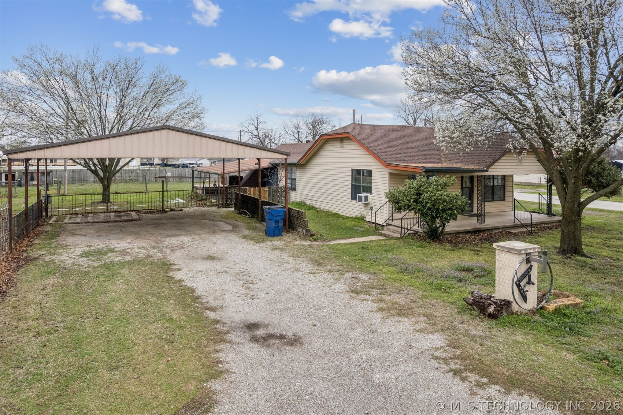 205 N Baltimore Allen OK 74825